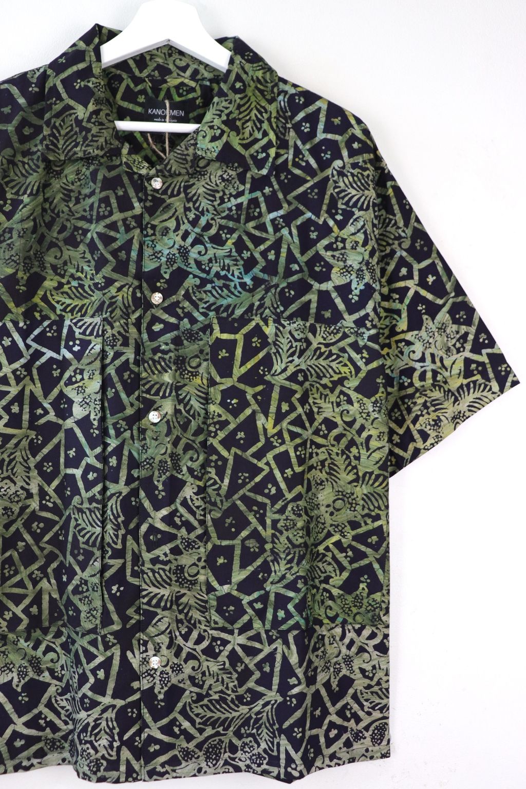kanoemen-oversized-pocket-open-collar-shirt-106