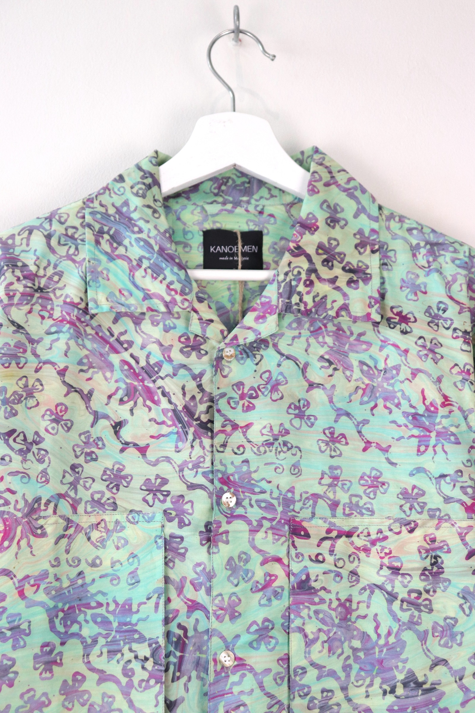 Men's Oversized Pockets Shirt - Che Thai [ Handmade Batik ] [ S ]