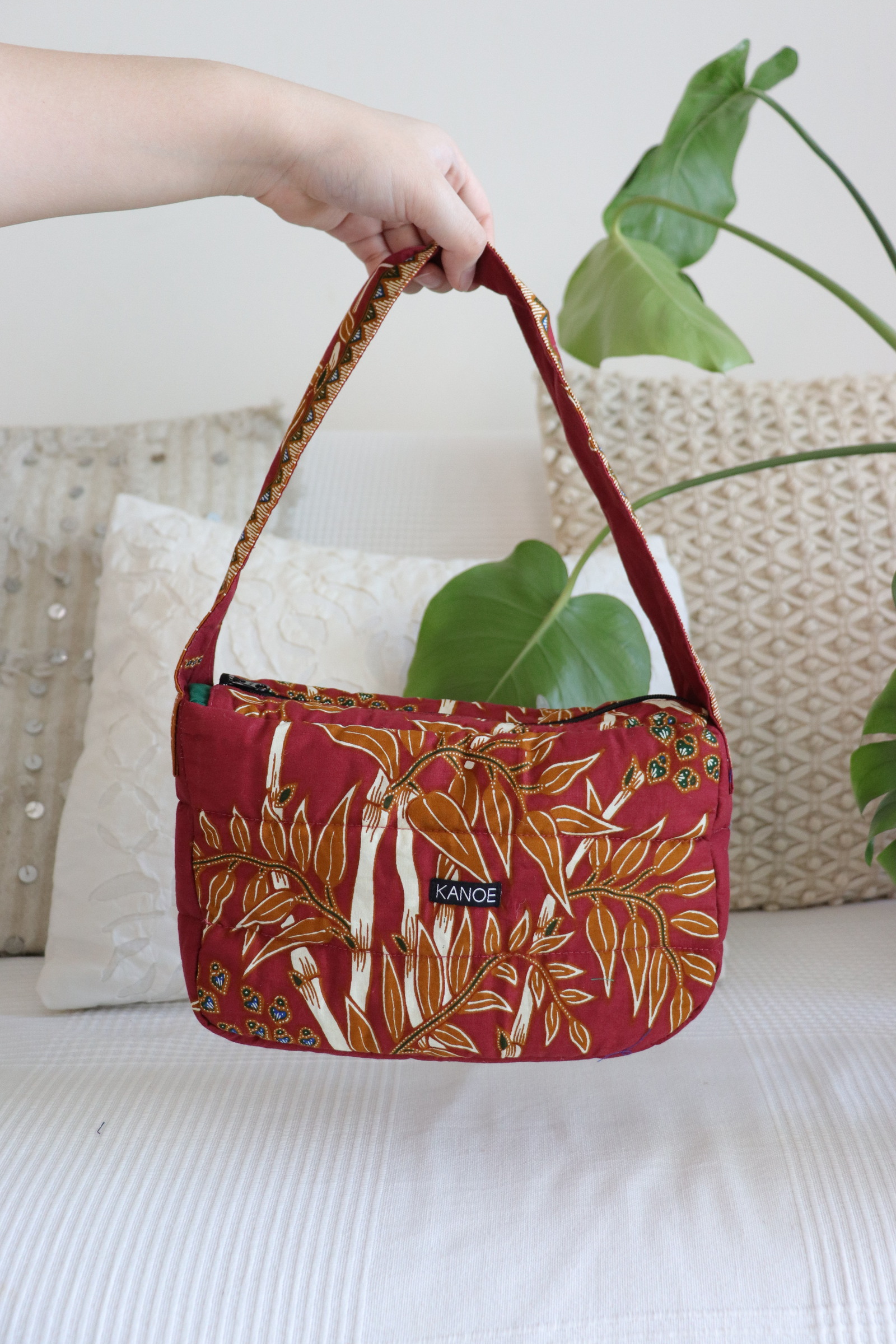Puffy Batik Bag - Scarlett