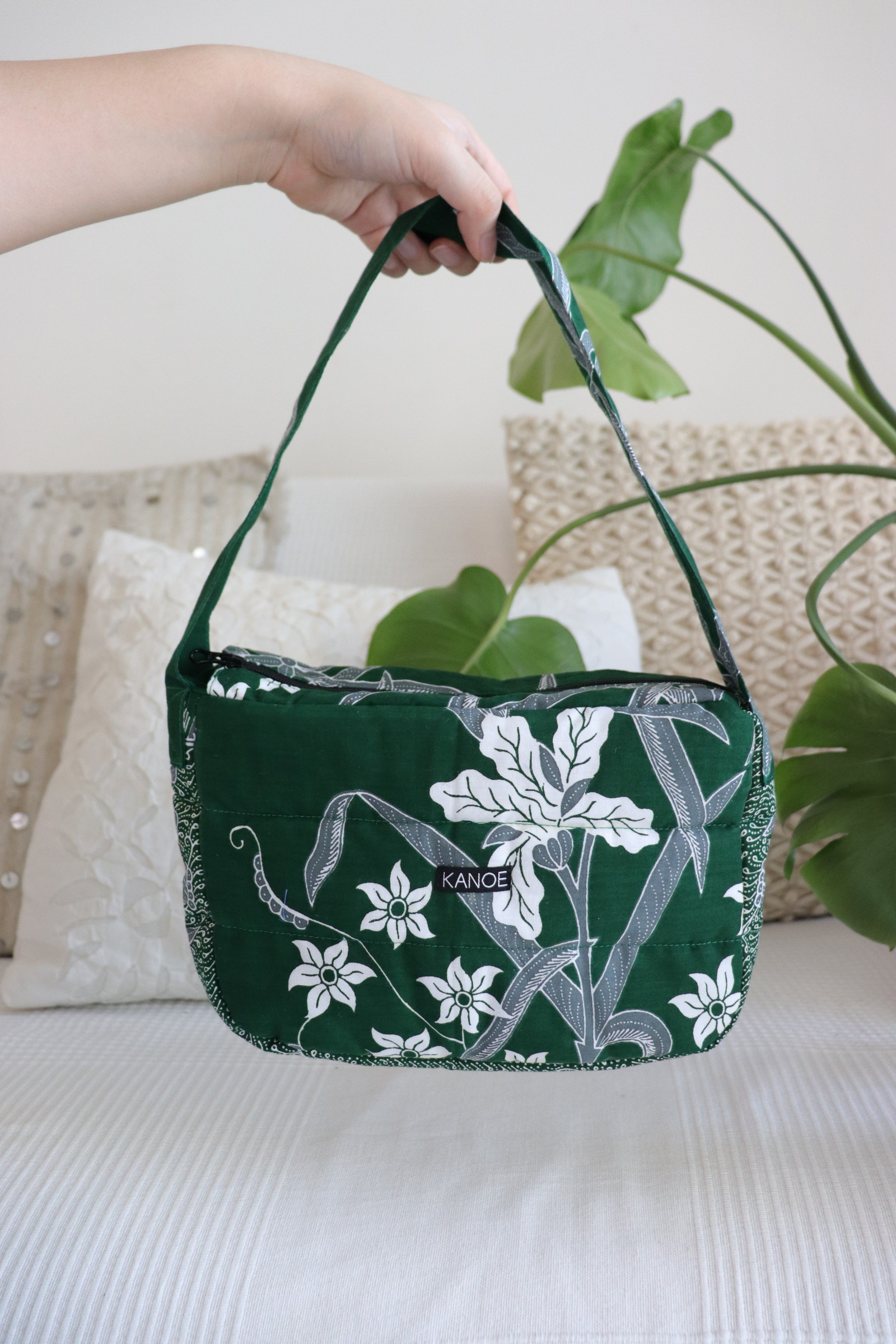 Puffy Batik Bag - Lily