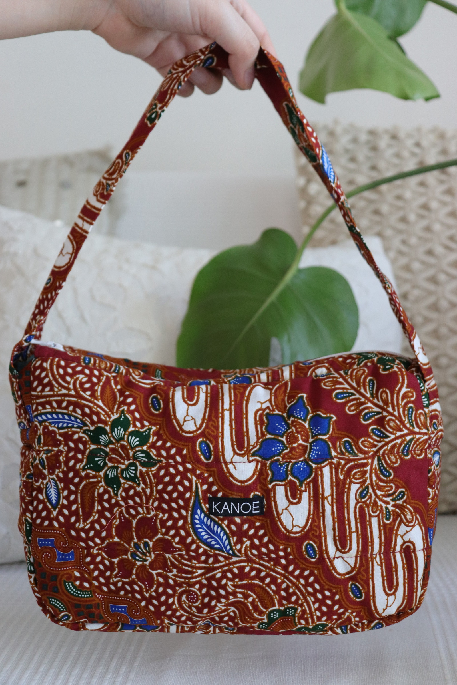 Puffy Batik Bag - Bellflower