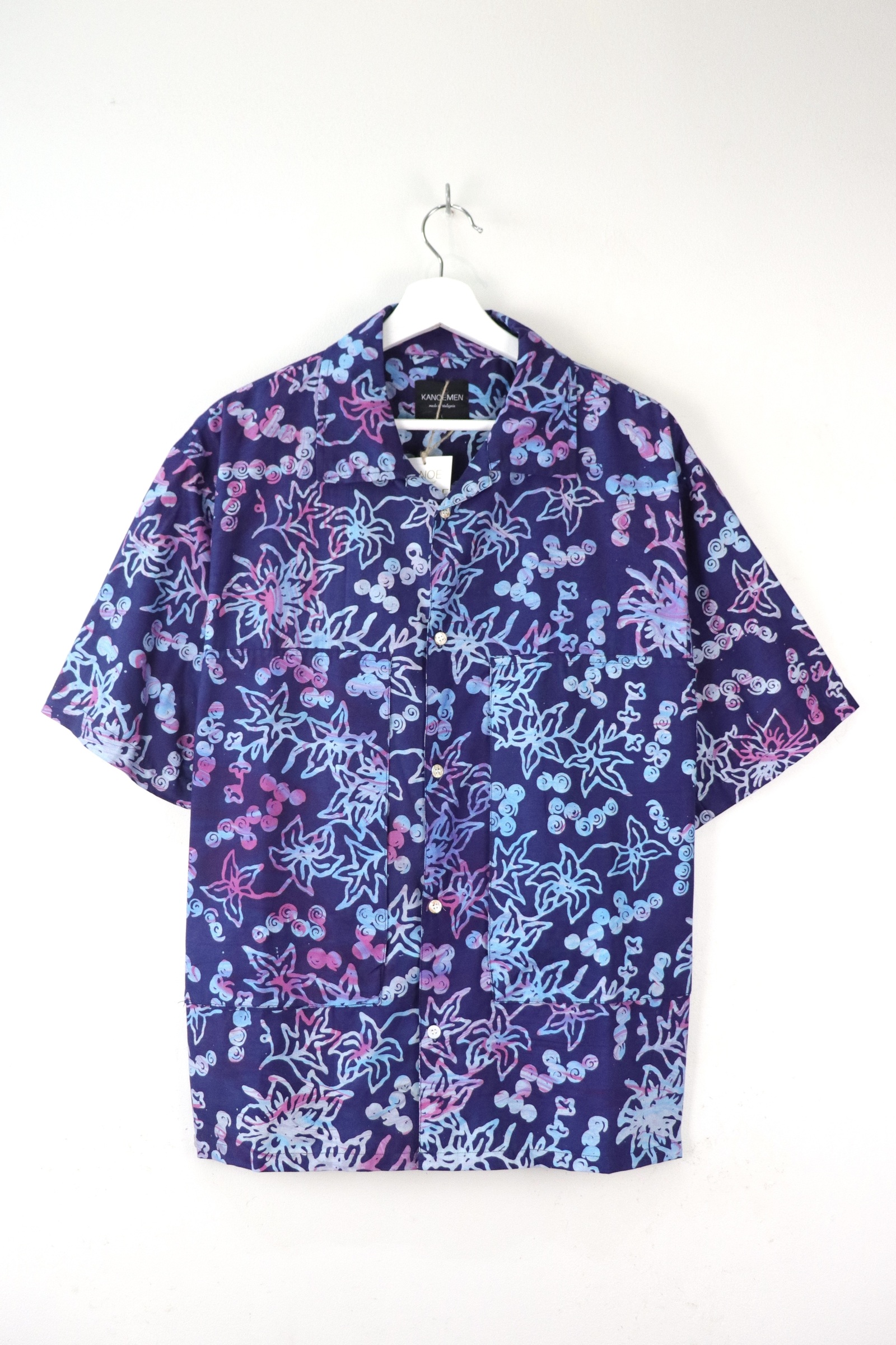 Men's Oversized Pockets Shirt - Berry Tart [ Handmade Batik ]