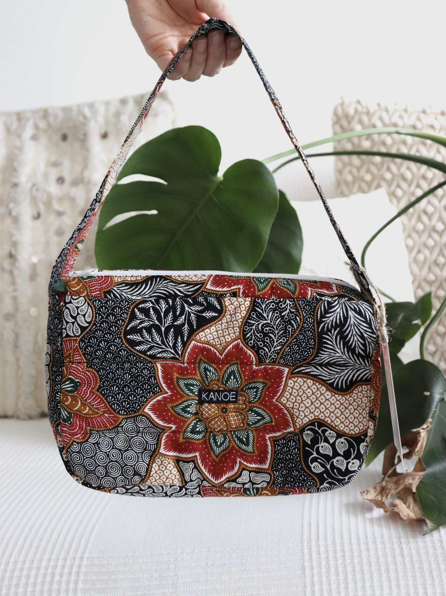 Puffy Batik Bag - Geranium