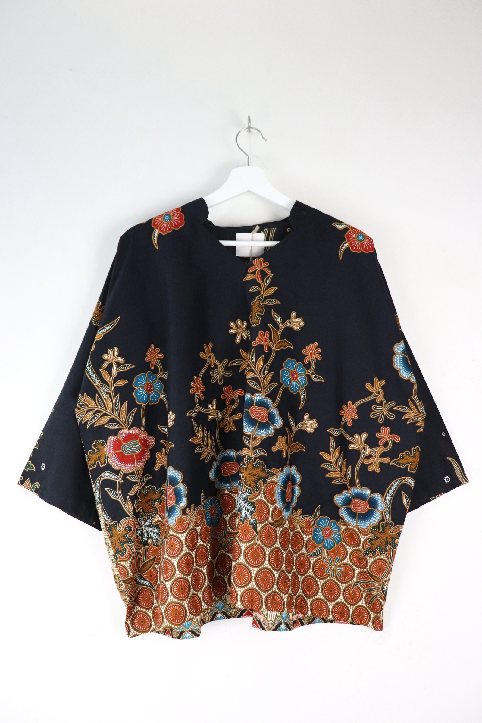 BIG GIRL Batik Top w/ Mandarin Collar - Luxor 