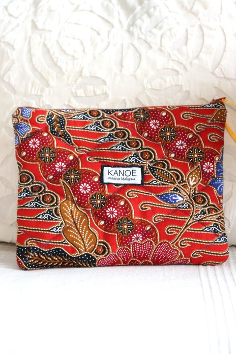 Qulited-Batik-Pouch-29