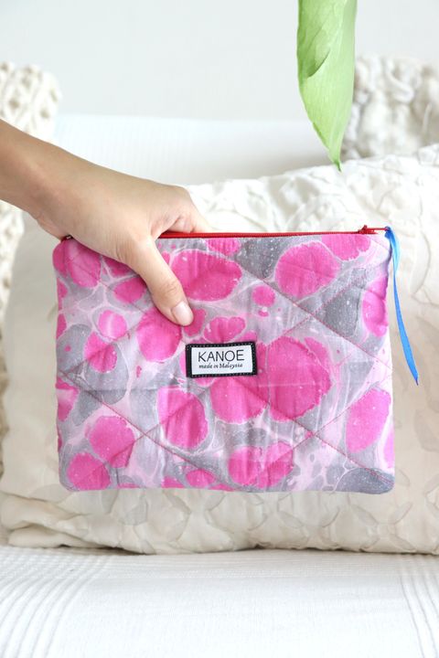 Qulited-Batik-Pouch-26