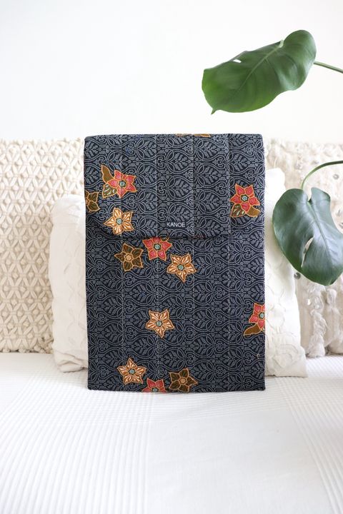 Laptop-Batik-Bag-9