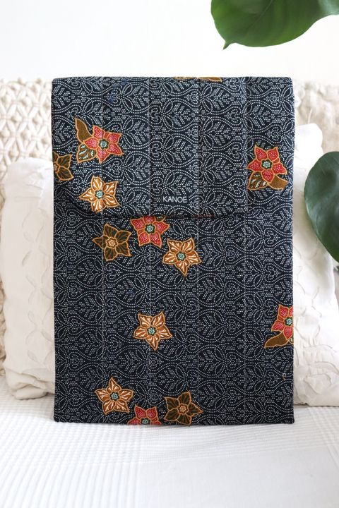 Laptop-Batik-Bag-11