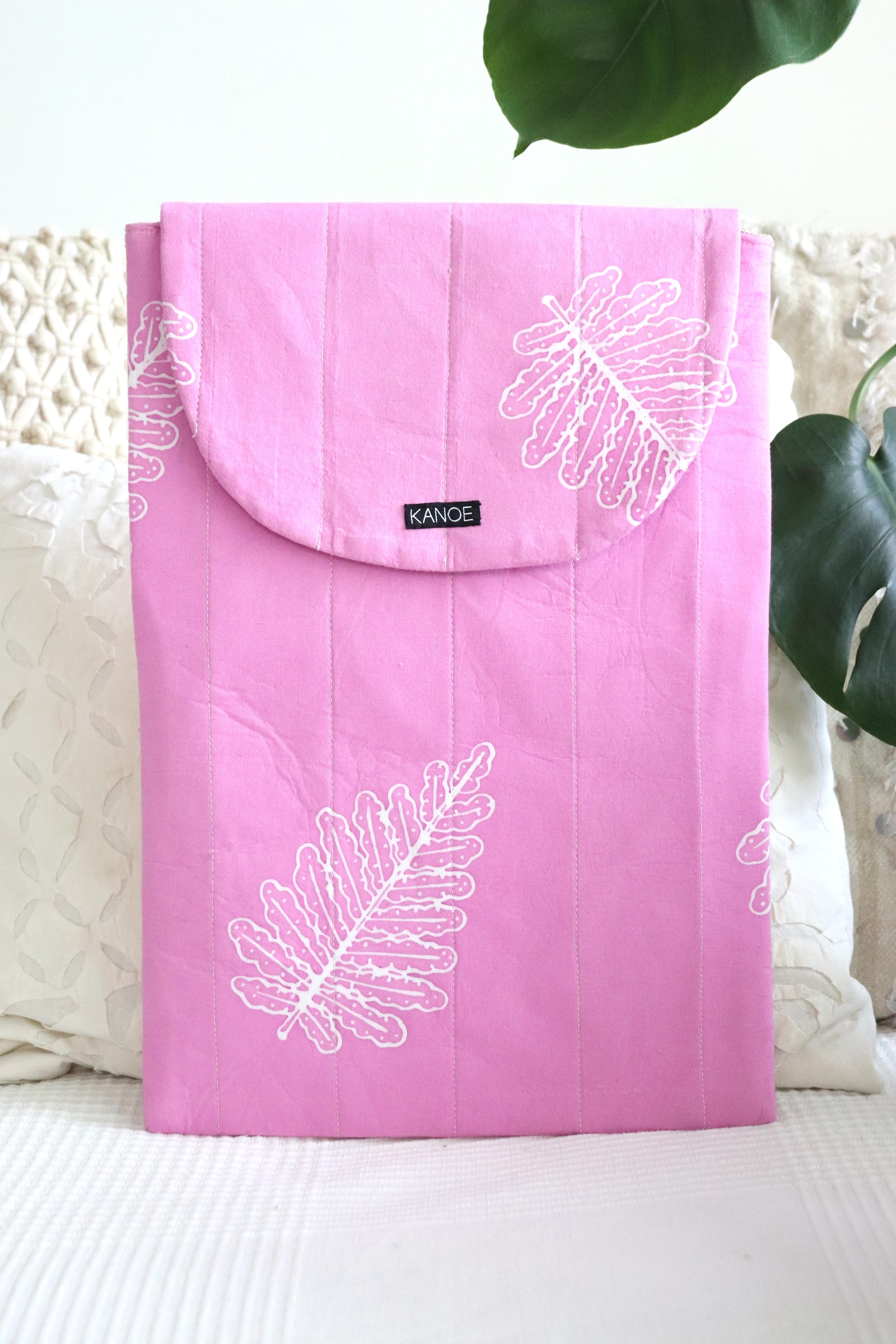 Batik Laptop Bag - Strawberry Milk [ Handmade ]