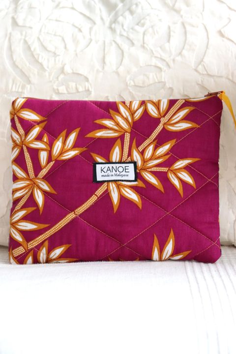Qulited-Batik-Pouch-37