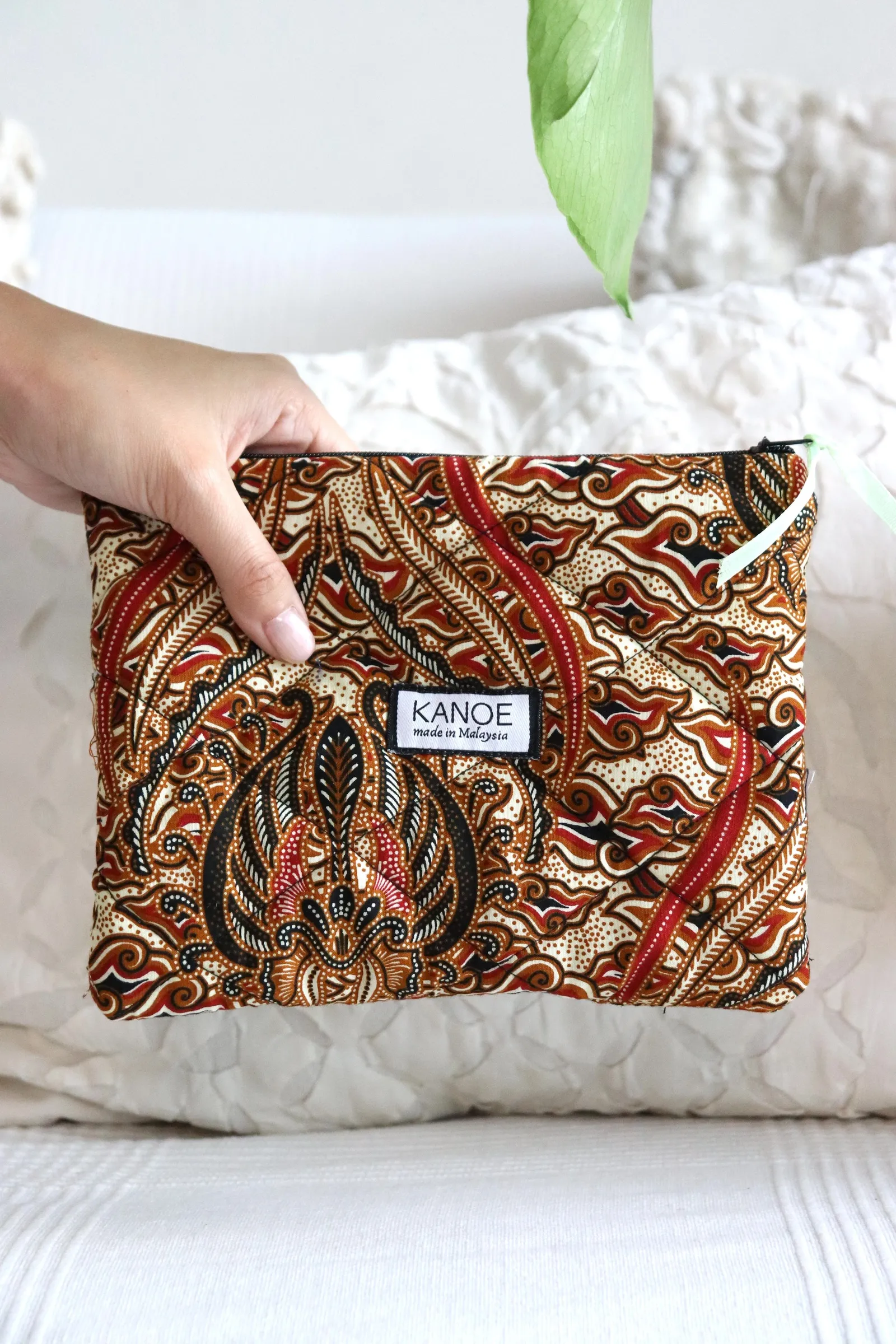 Quilted Batik Pouch - Darsha