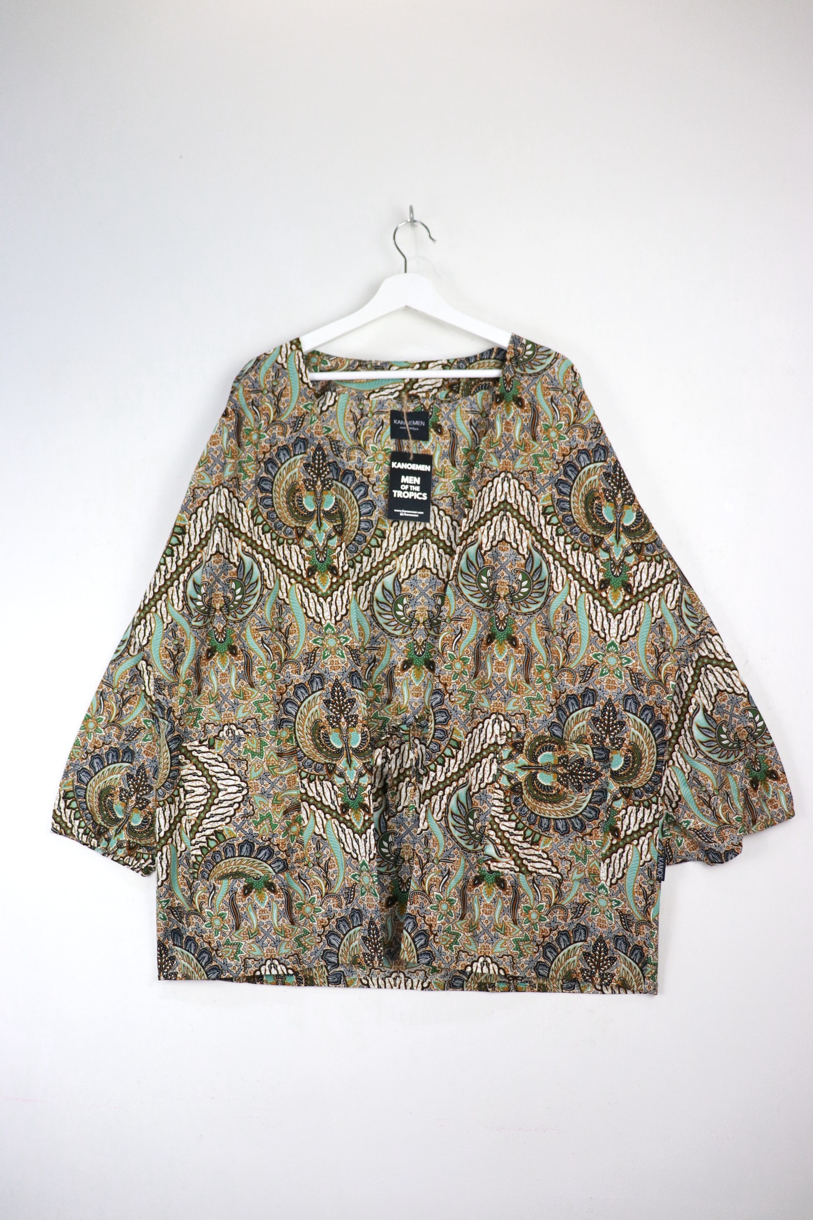 KANOEMEN Signature Batik Kimono - Meadow Flow