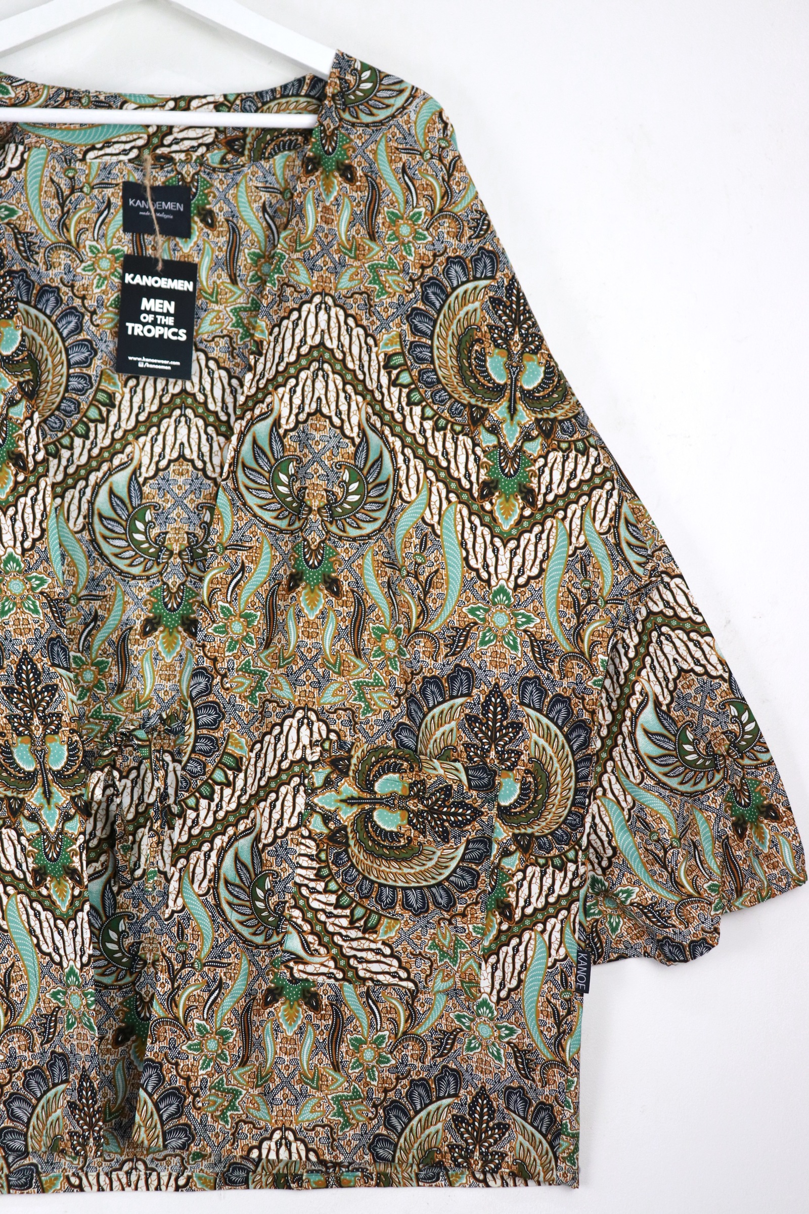 KANOEMEN Signature Batik Kimono - Meadow Flow