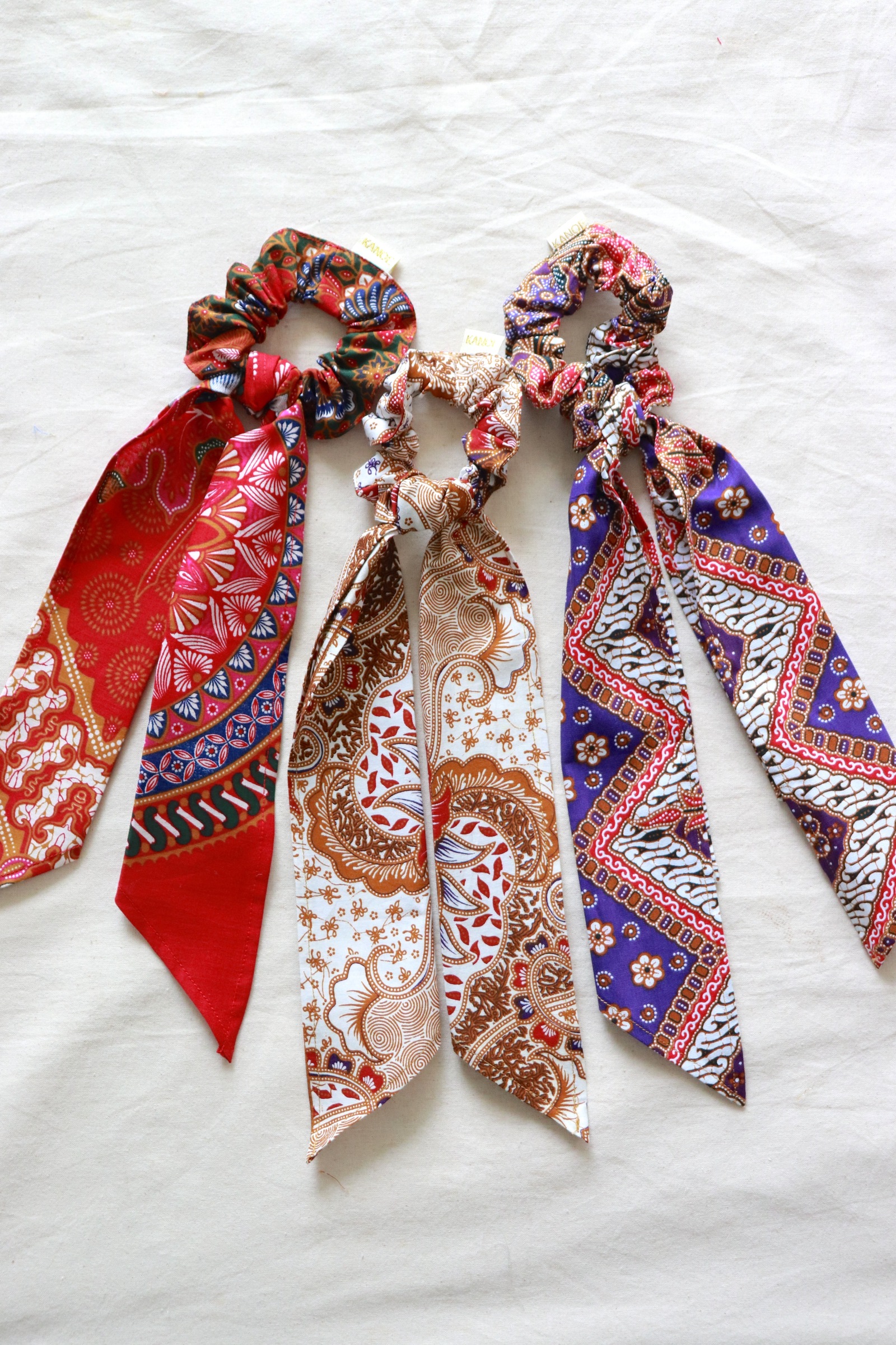 Batik Scrunchie w/ Ribbon [Set of 3] - Poppy Plum
