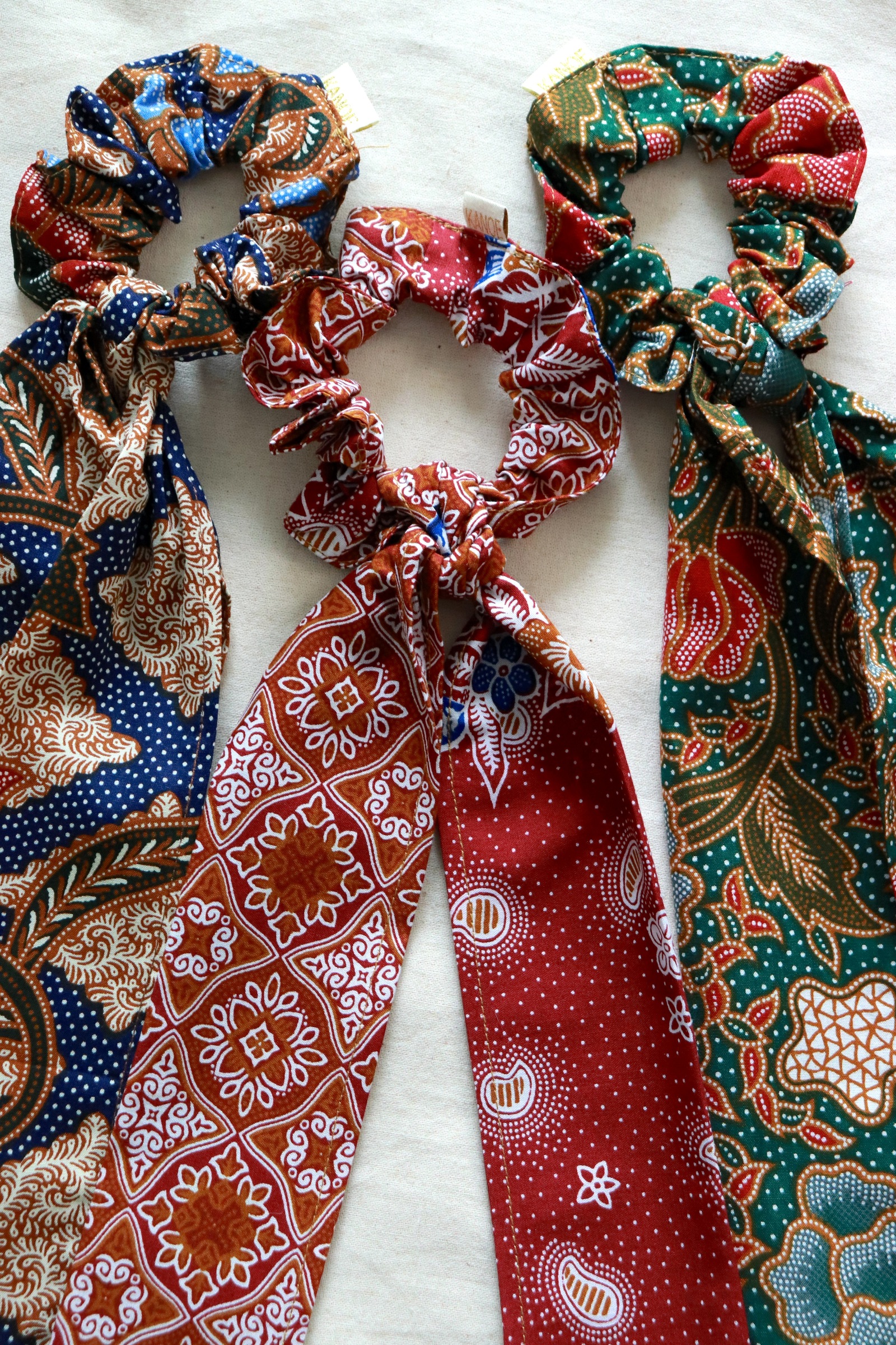 Batik Scrunchie w/ Ribbon [Set of 3] - Scarlett Sage
