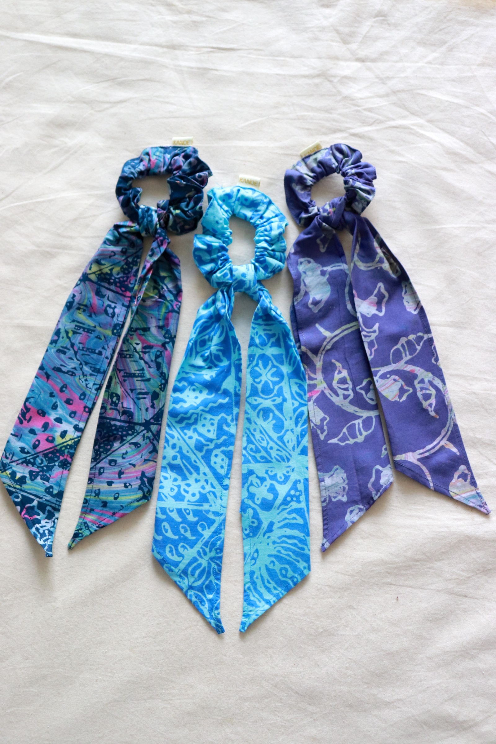 Batik Scrunchie w/ Ribbon [Set of 3] - Sapphire Lagoon [ Handmade ]
