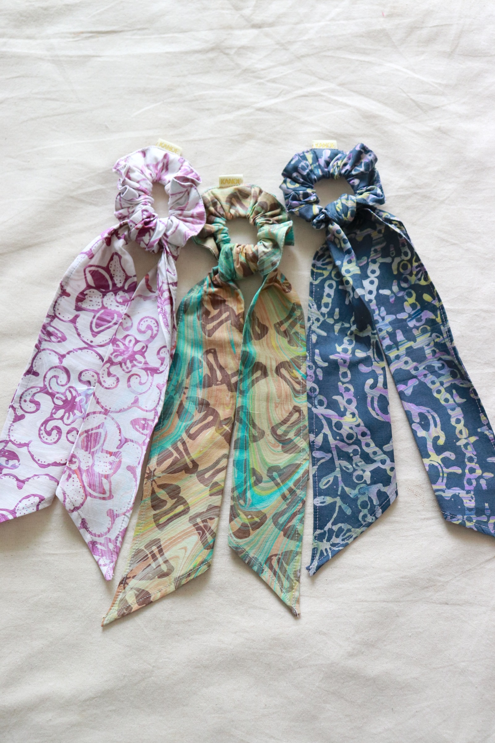Batik Scrunchie w/ Ribbon [Set of 3] - Seabreeze [ Handmade ]