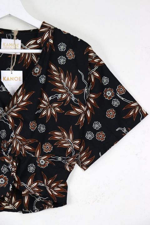 Twisted-Front-Top-w:-Mandarin-Collar-10