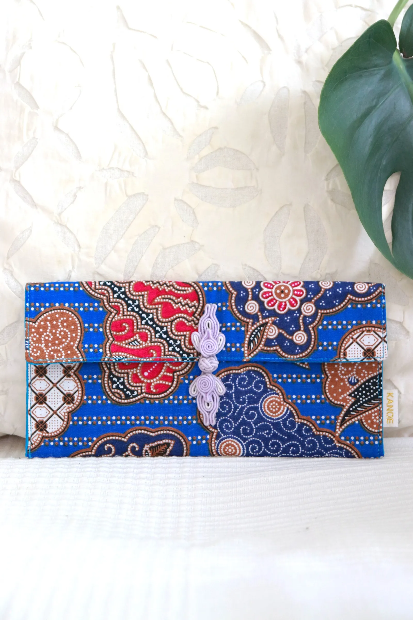 Batik Envelope w/ Chinese Clasp - Lan Xin