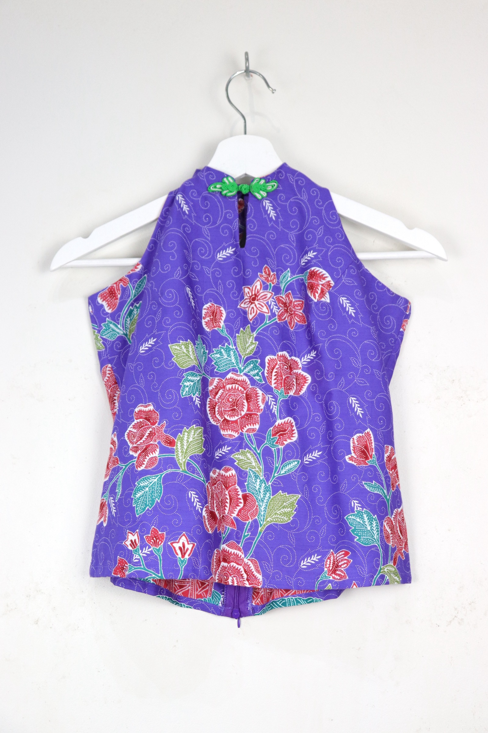 C.C. Halter Batik Top - Zi Yi  [ S ]