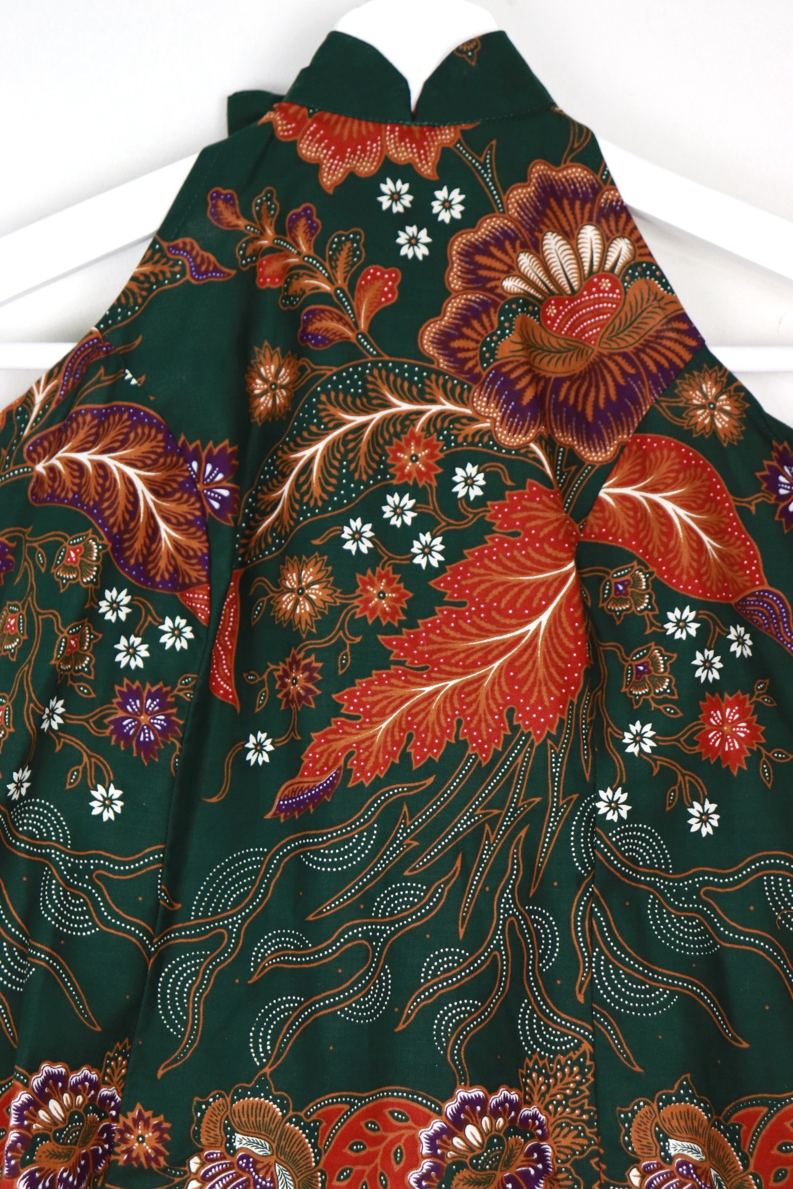 Halter Batik Top - Xiu Evergreen