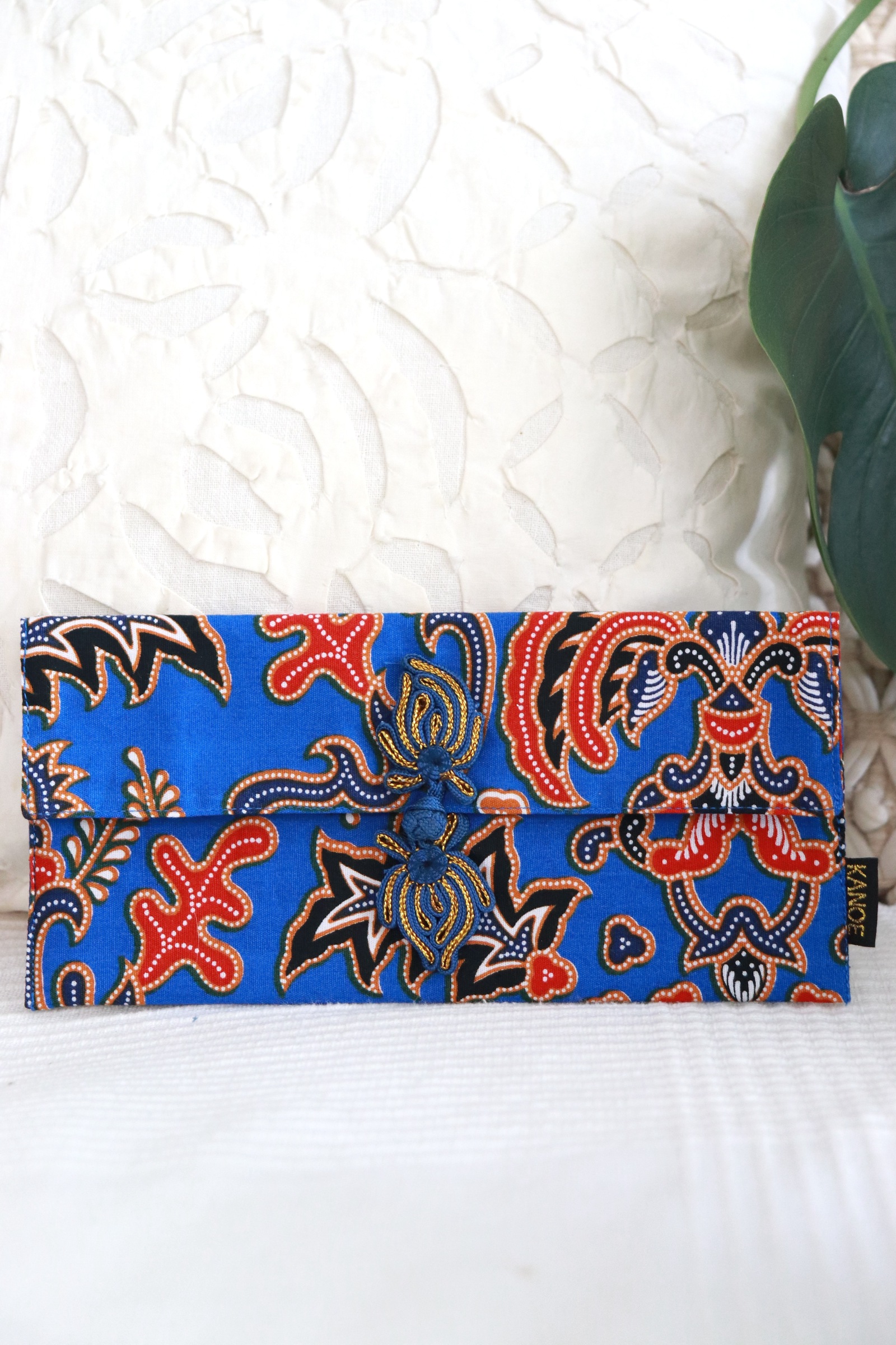 Batik Envelope w/ Chinese Clasp - Tian Lan