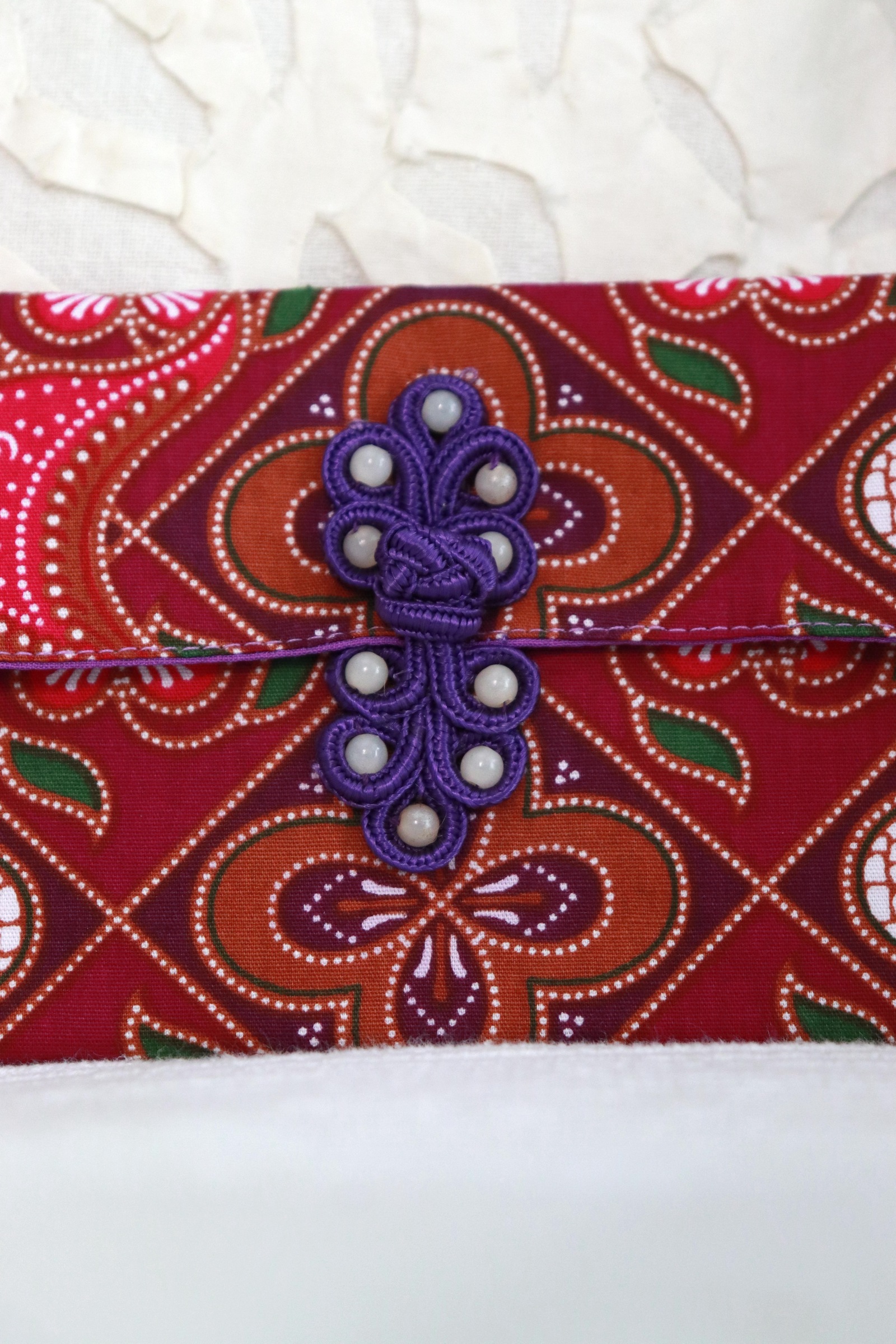Batik Envelope w/ Chinese Clasp - Ziyu