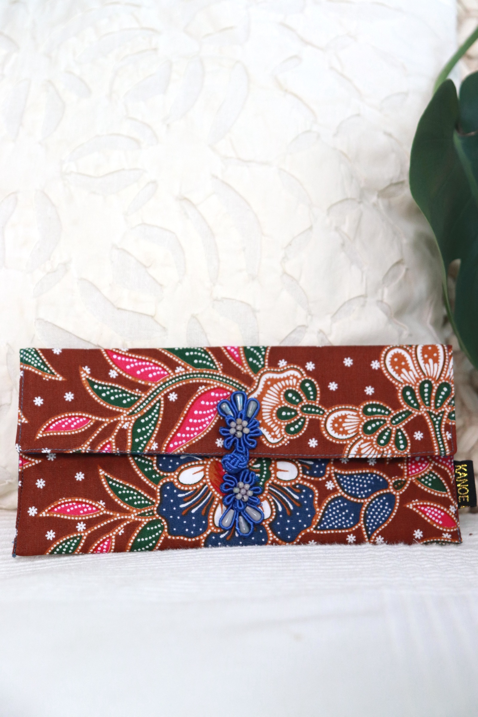  Batik Envelope w/ Chinese Clasp - Zhen Li
