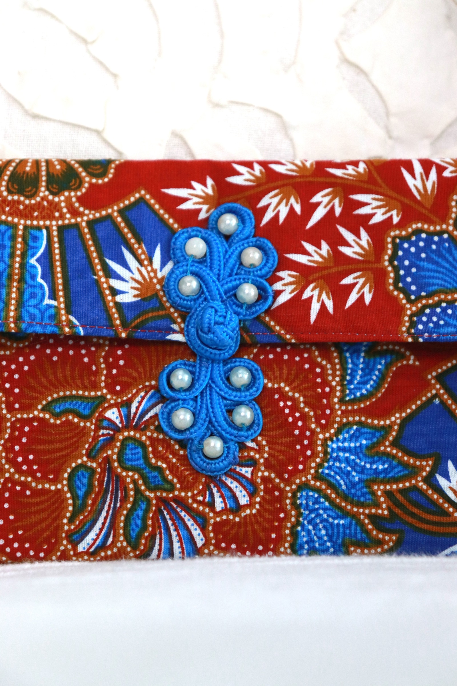 Batik Envelope w/ Chinese Clasp - Hui Li