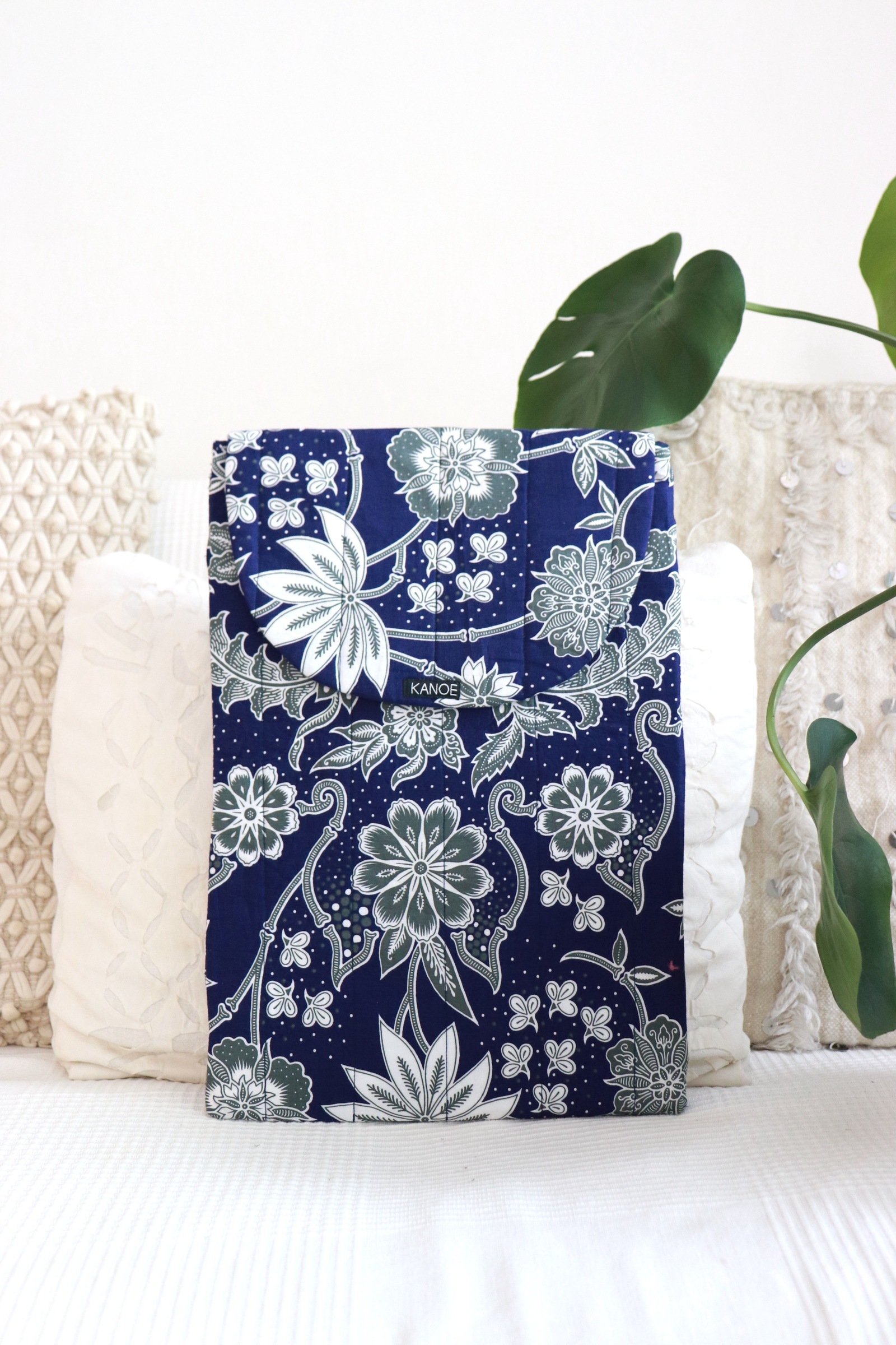  Batik Laptop Bag - BlueFrost