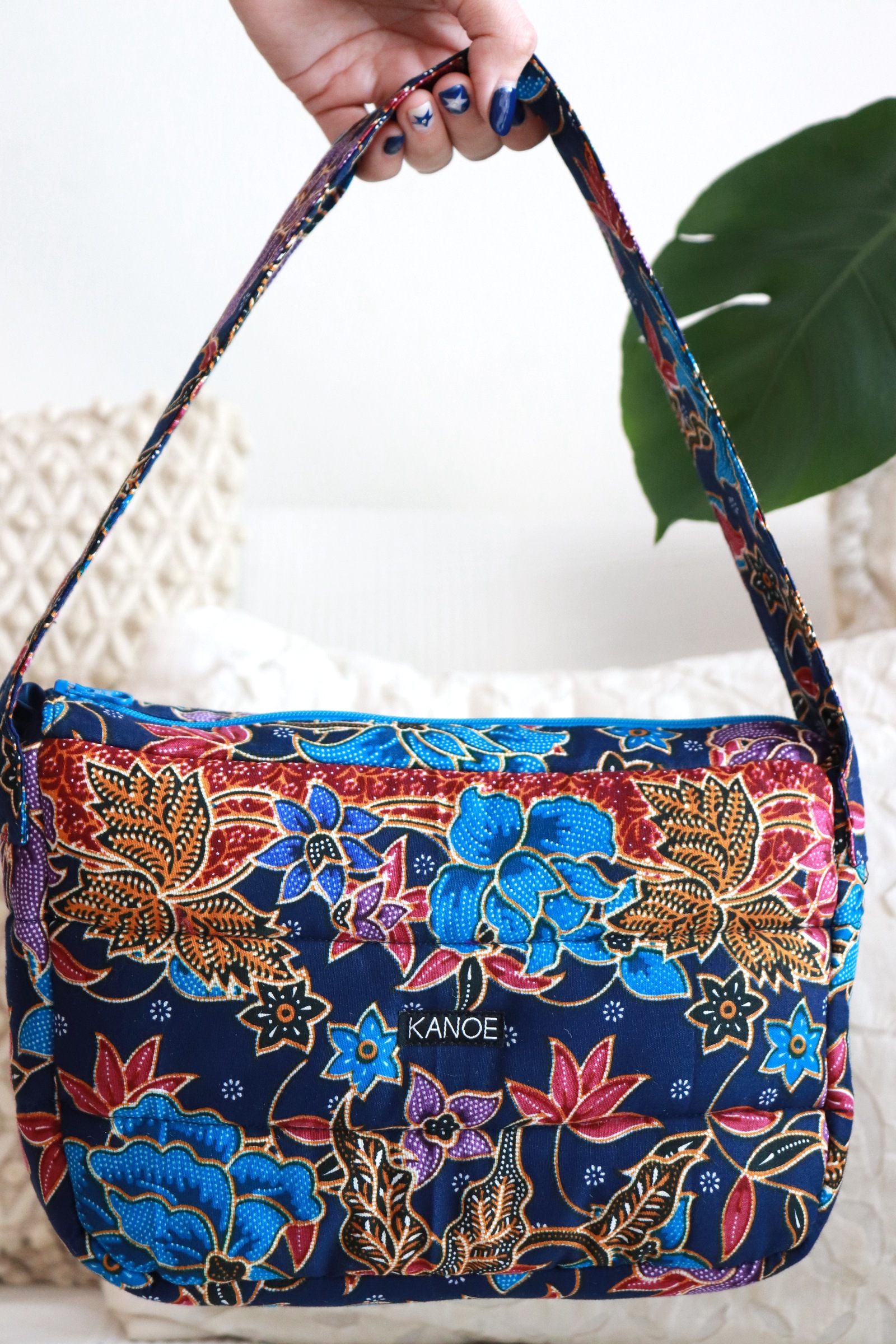 Puffy Batik Bag - BlueBerry Bliss