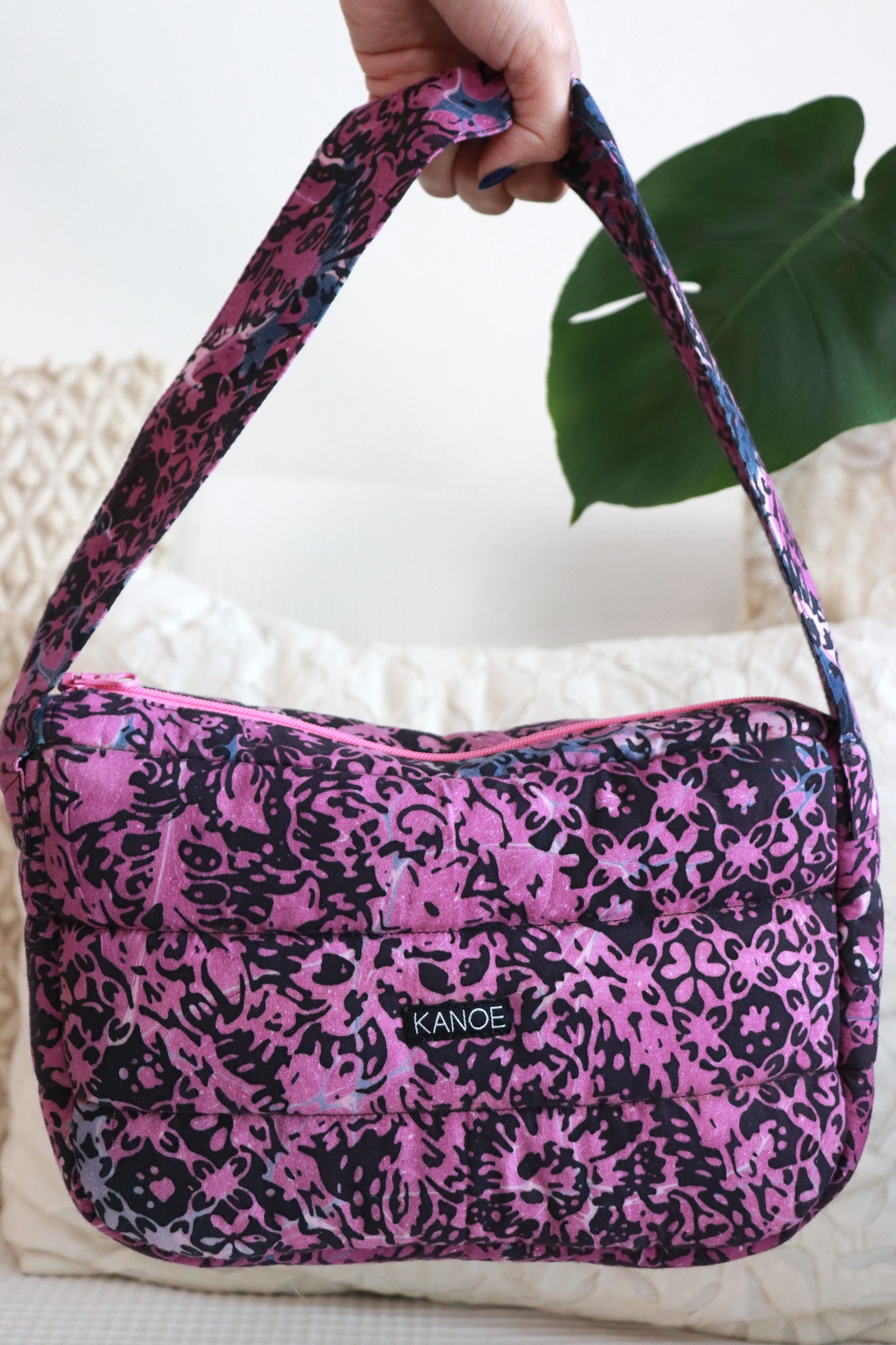  Puffy Batik Bag - Plum Fizz  [ Handmade ]