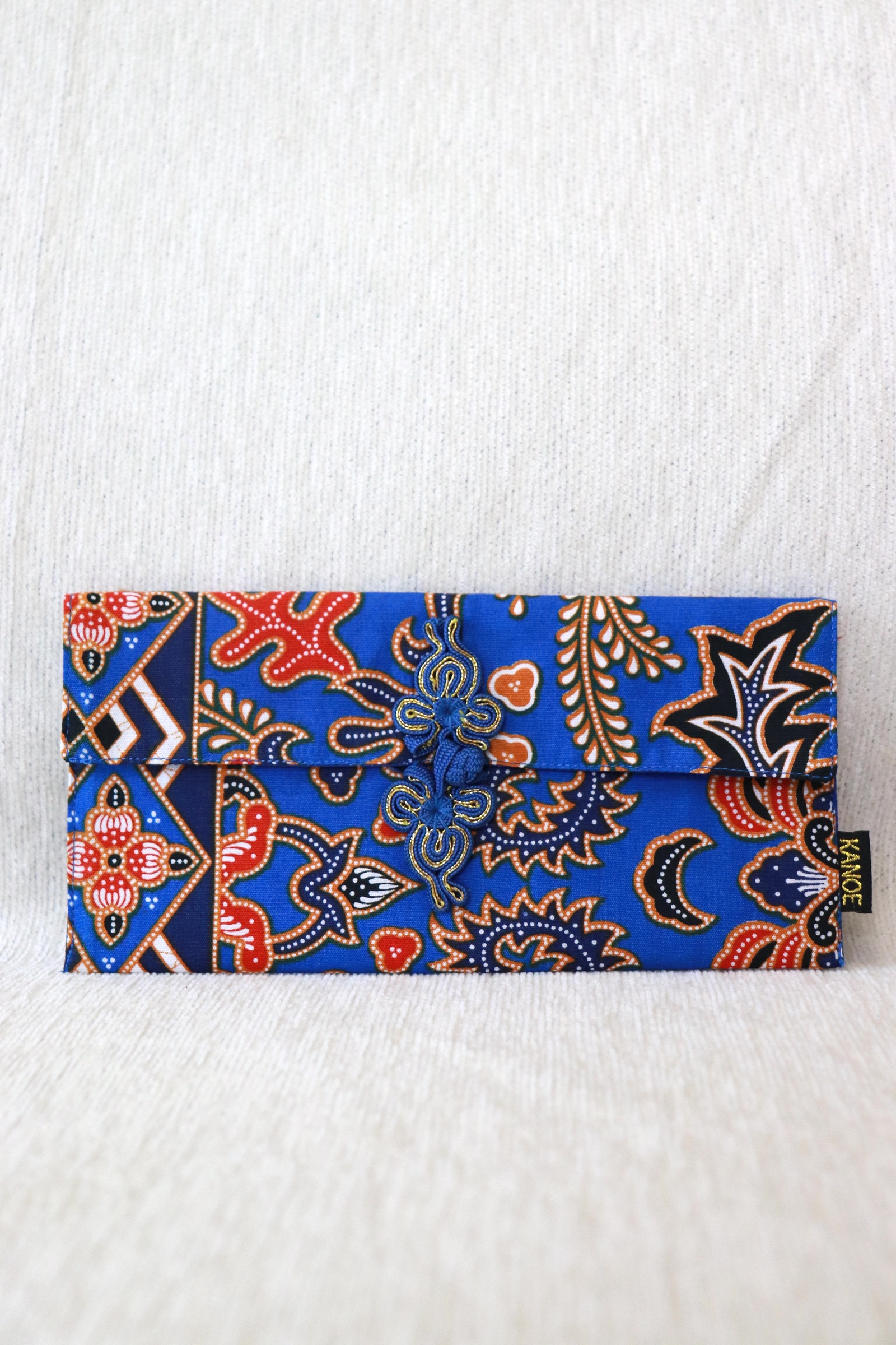  Batik Envelope w/ Chinese Clasp - Skylar Huan 