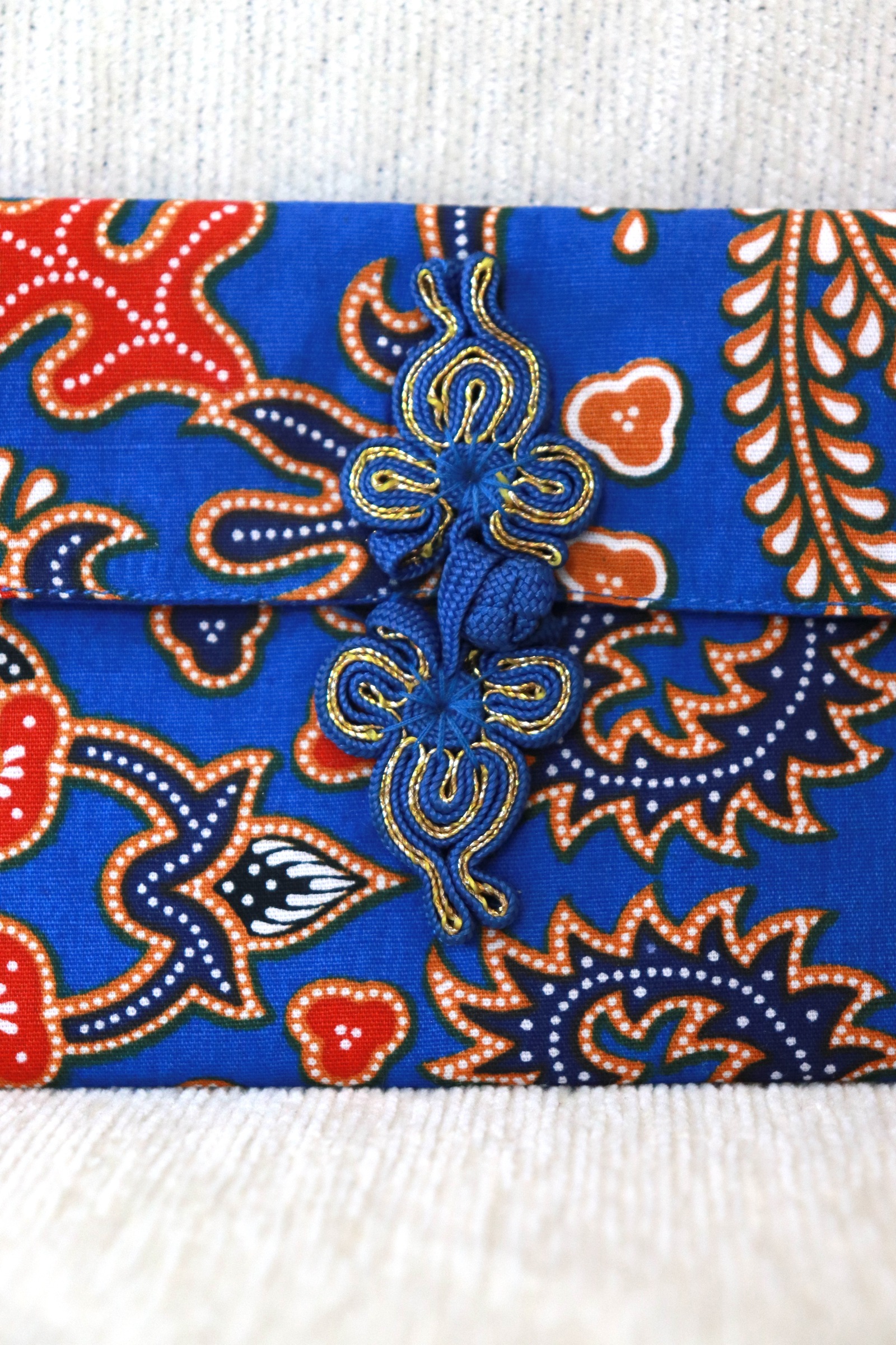  Batik Envelope w/ Chinese Clasp - Skylar Huan 