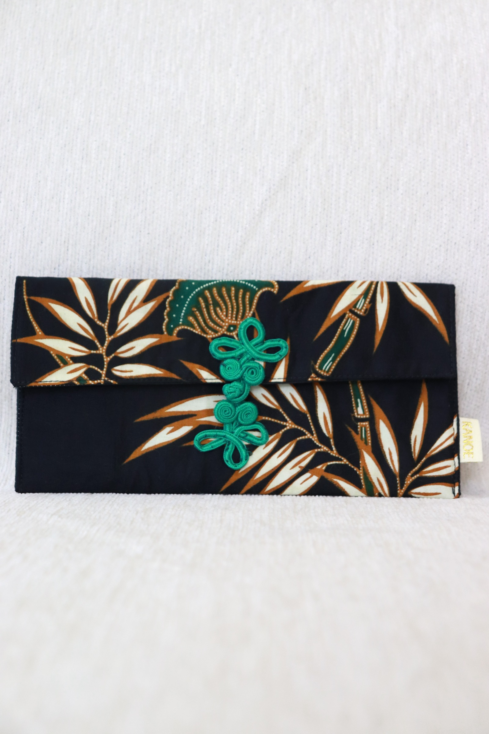  Batik Envelope w/ Chinese Clasp - Ashen Bao