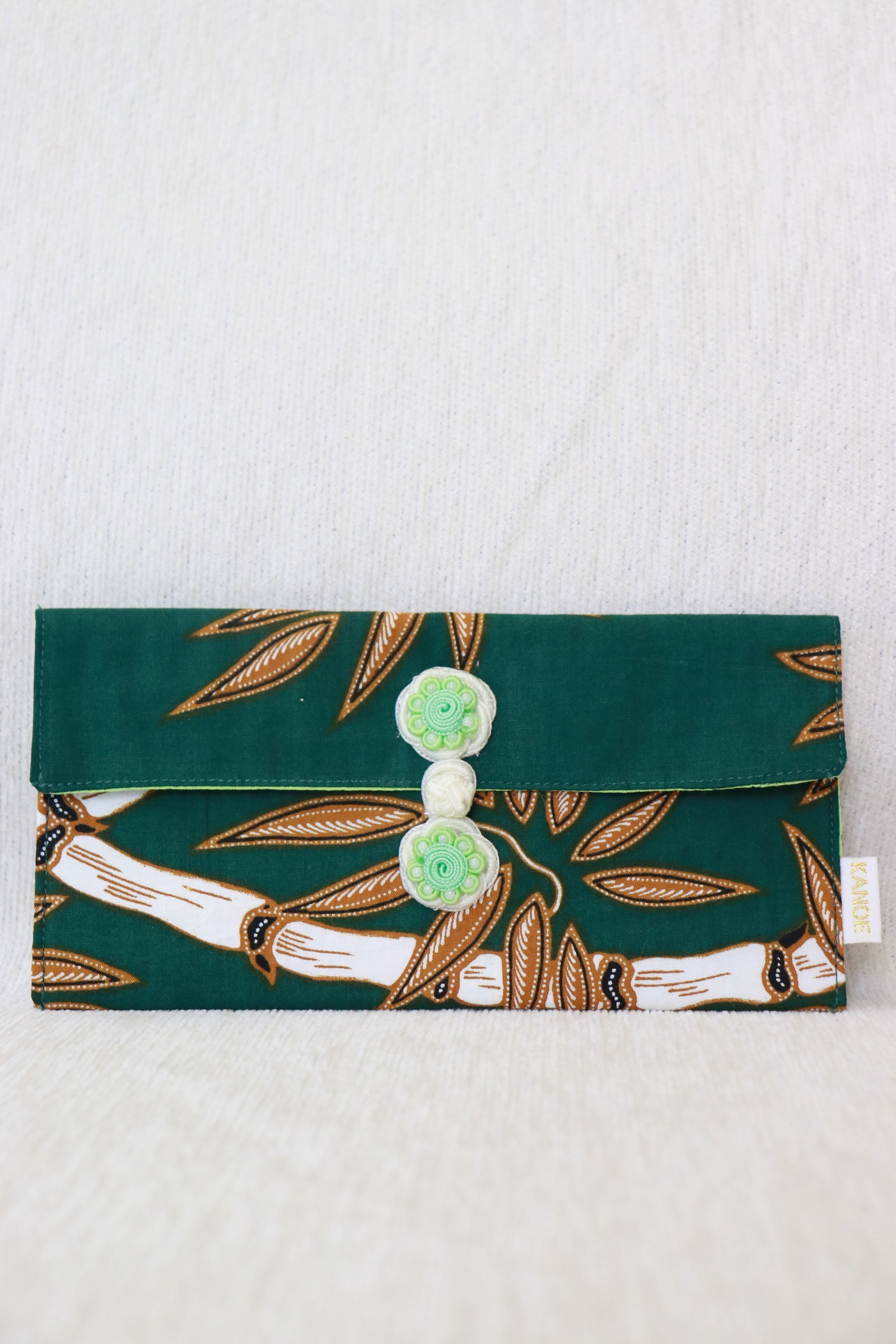 Batik Envelope w/ Chinese Clasp - Bamboo Mei