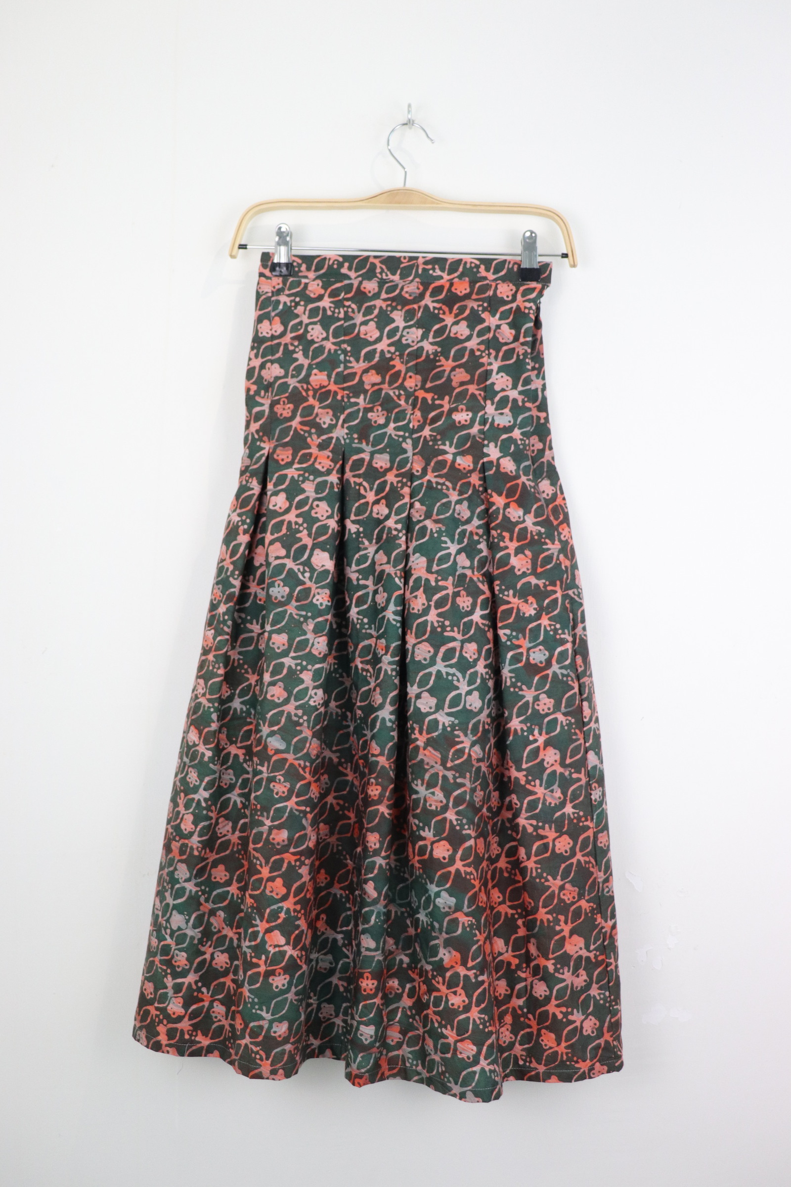 Batik Pleated Skirt - Tranquil Dream [HandMade] [ S ] 