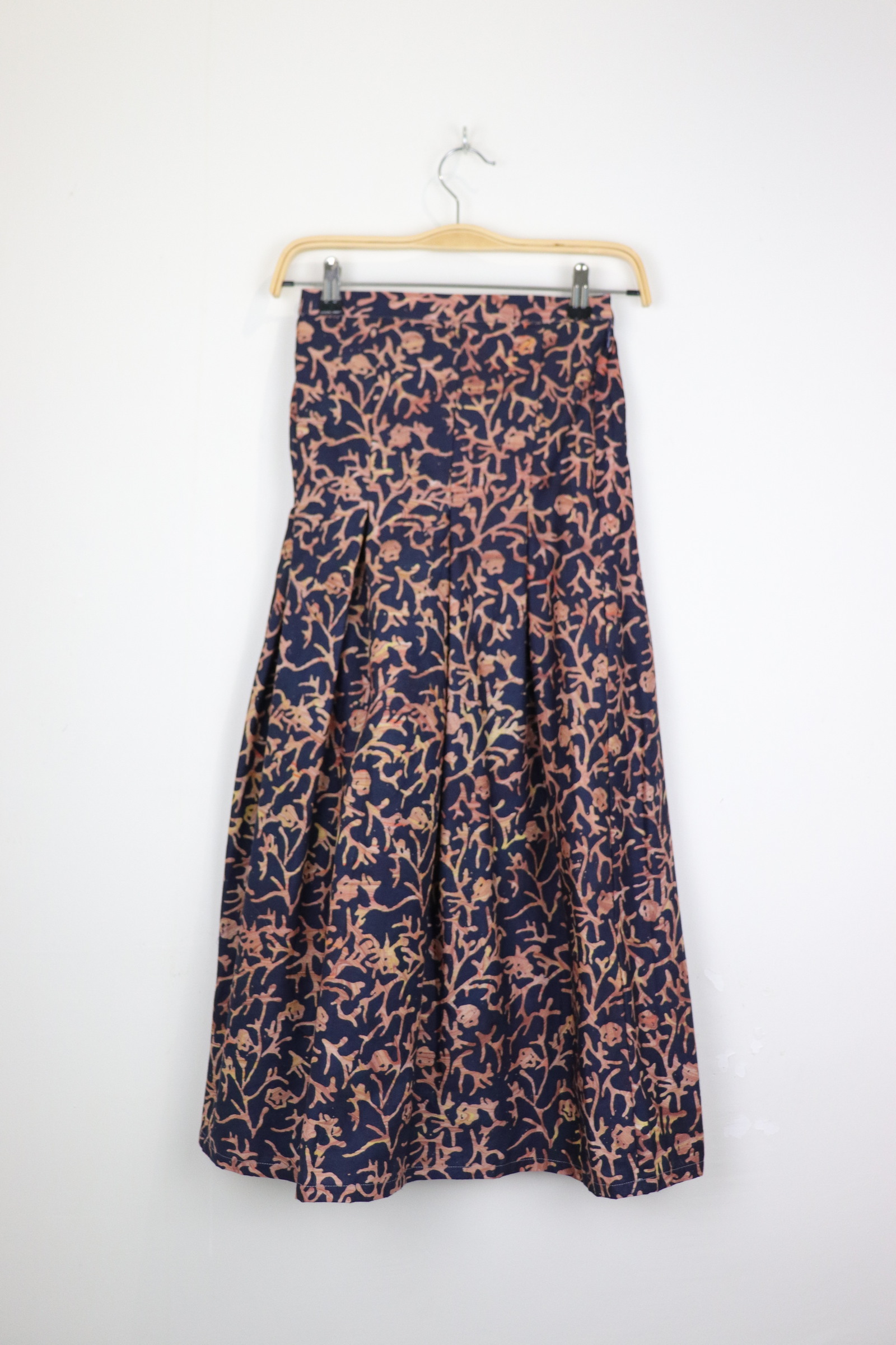 Batik Pleated Skirt - Onyx Glow [HandMade] [ S ]