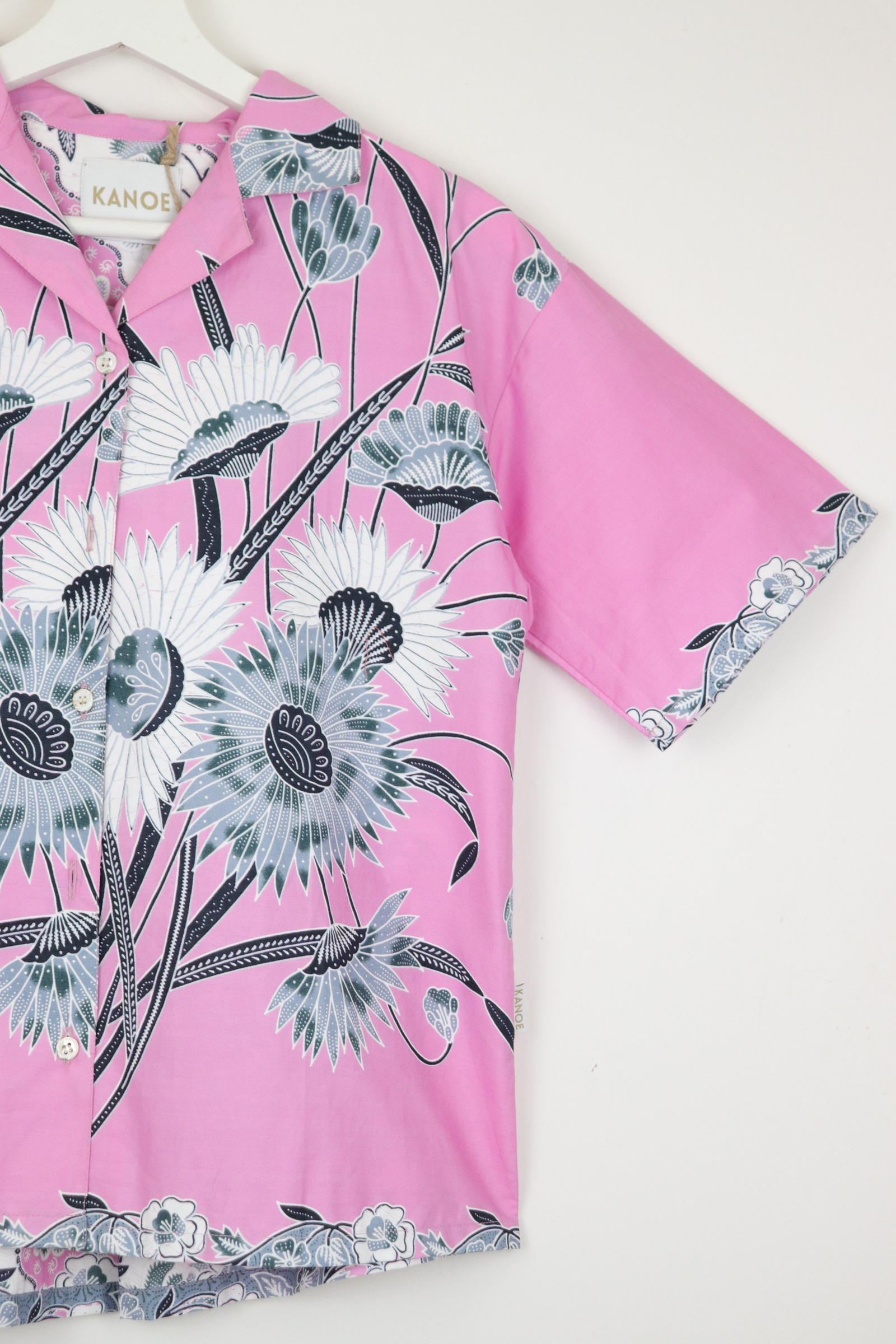 Women's Open Collar Batik Shirt - Blush Rain [ S ]
