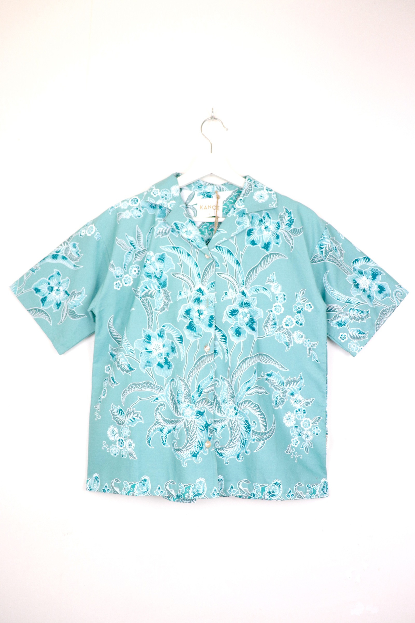 Women's Open Collar Batik Shirt - Tropical Waves [ XL ]