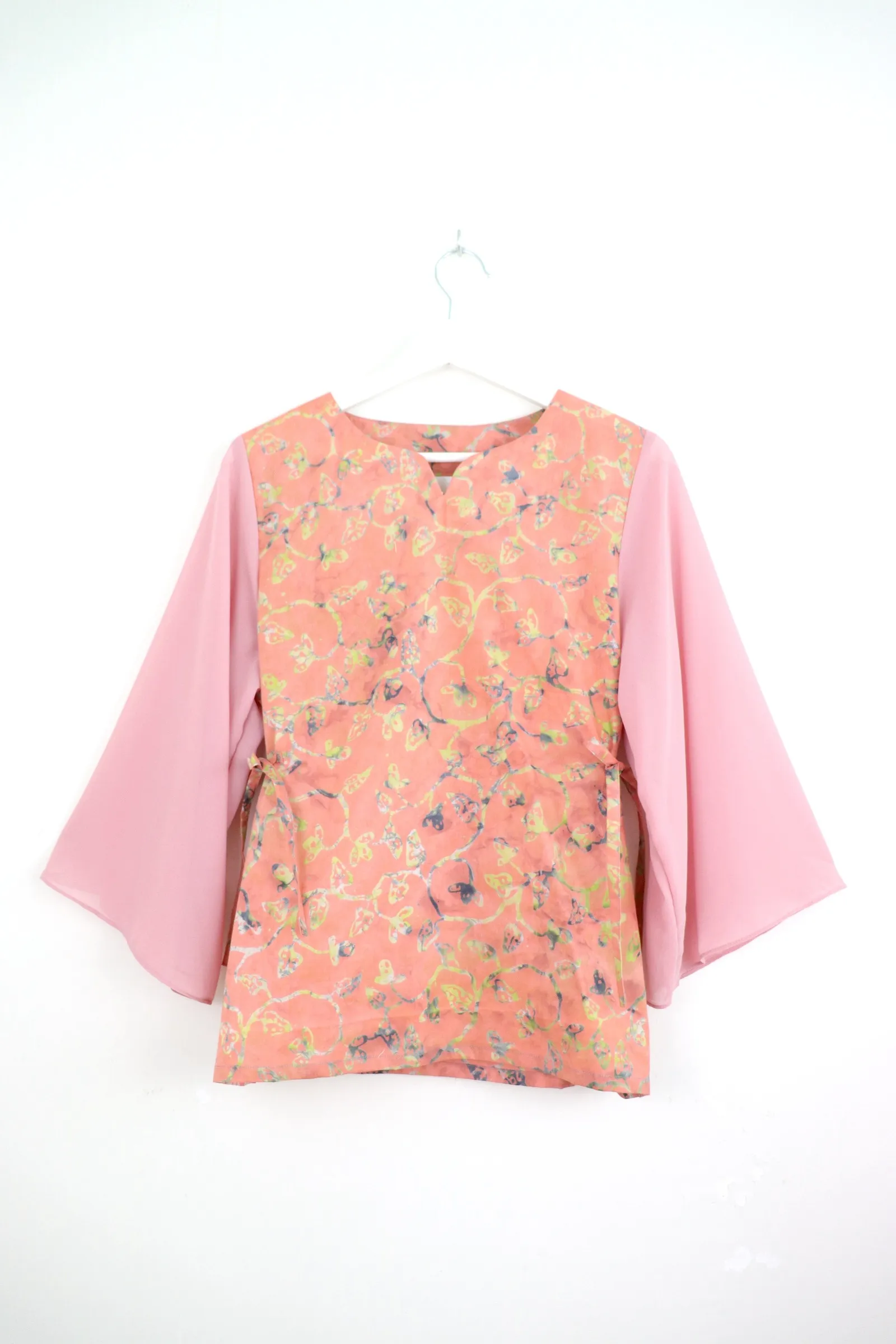 Kedah Crescent Sheer Top - Peach Breeze [ HandMade ]