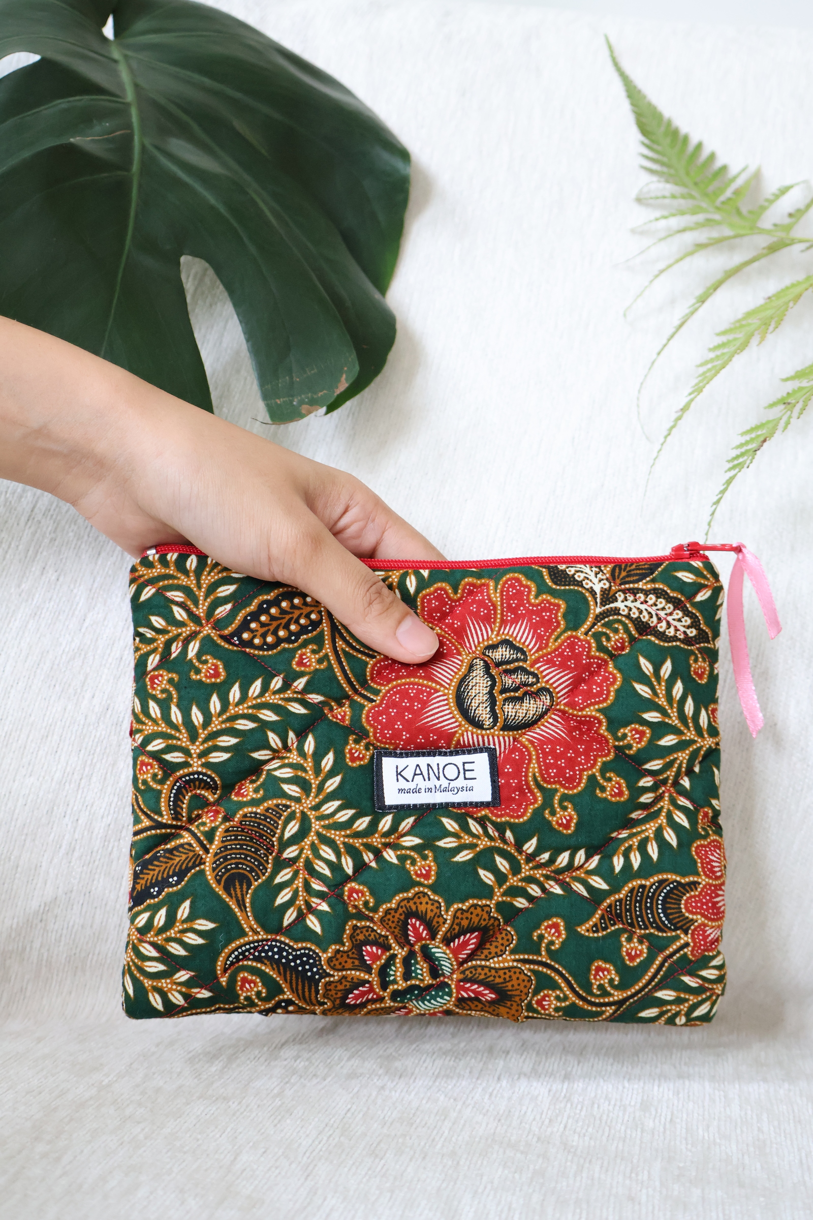 Quilted Batik Pouch - Dedaun