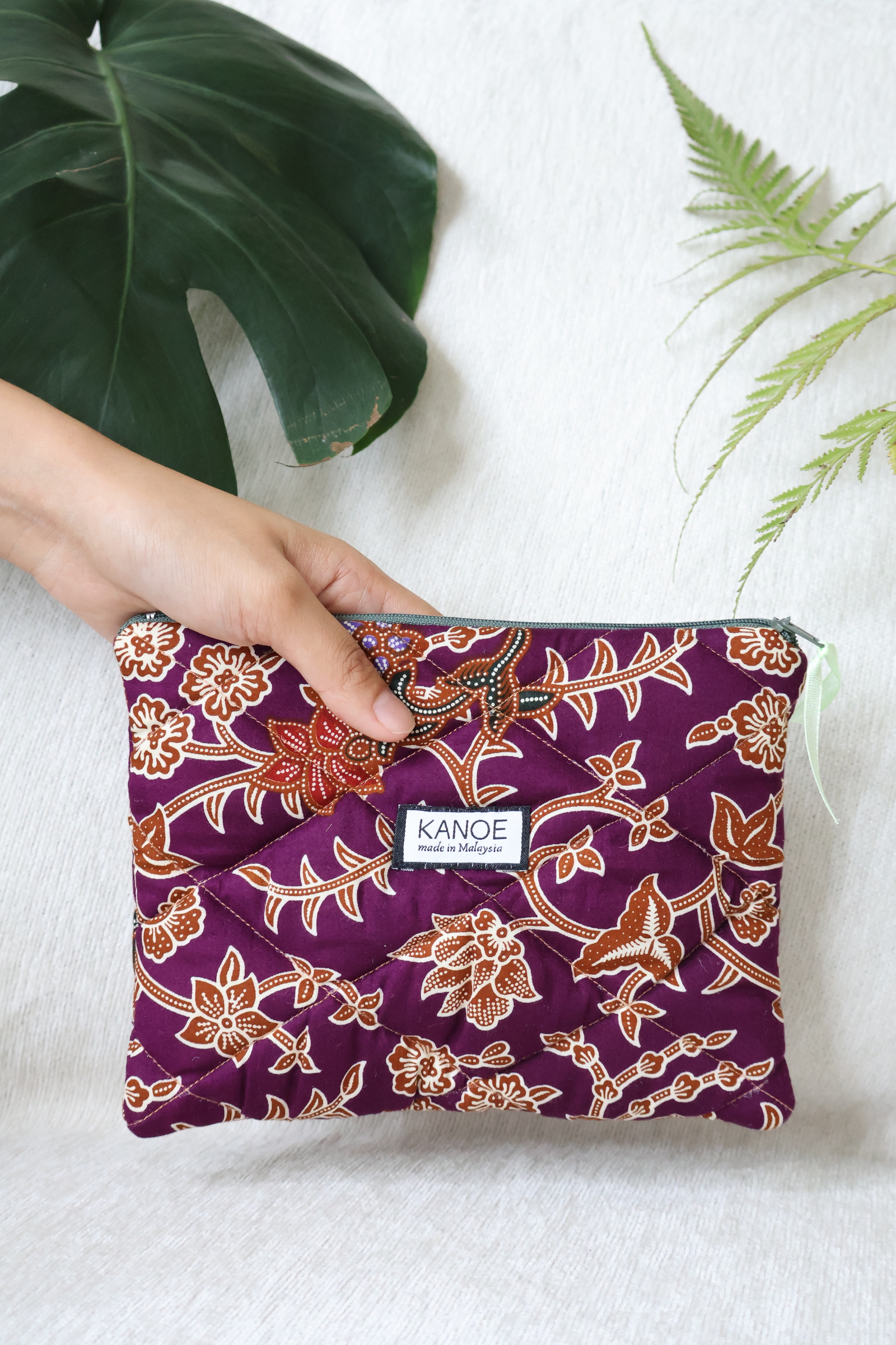Quilted Batik Pouch Kelam Rimba – KANOE Batik Child est