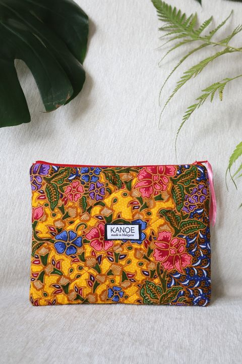 Quilted-batik-pouch41