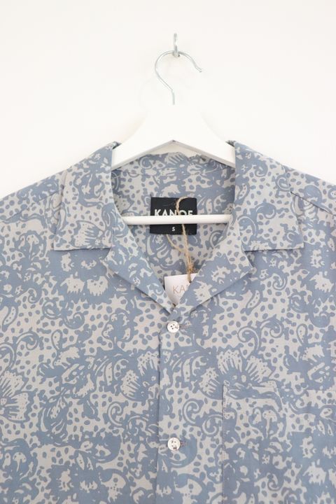 KANOEMEN-Open-Collar-Batik-Shirt24