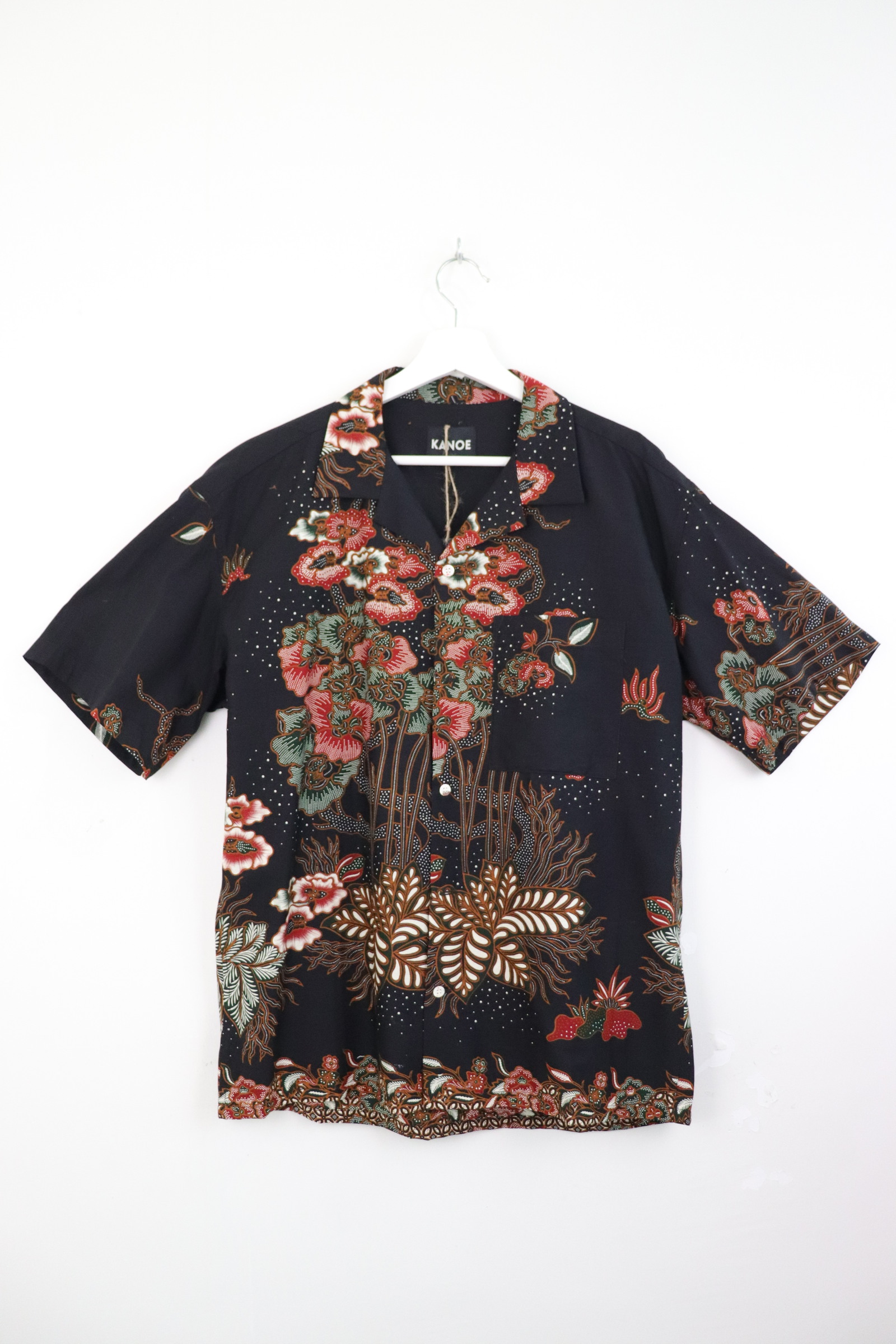 KANOEMEN Open Collar Batik Shirt - Yoru [ XL ]