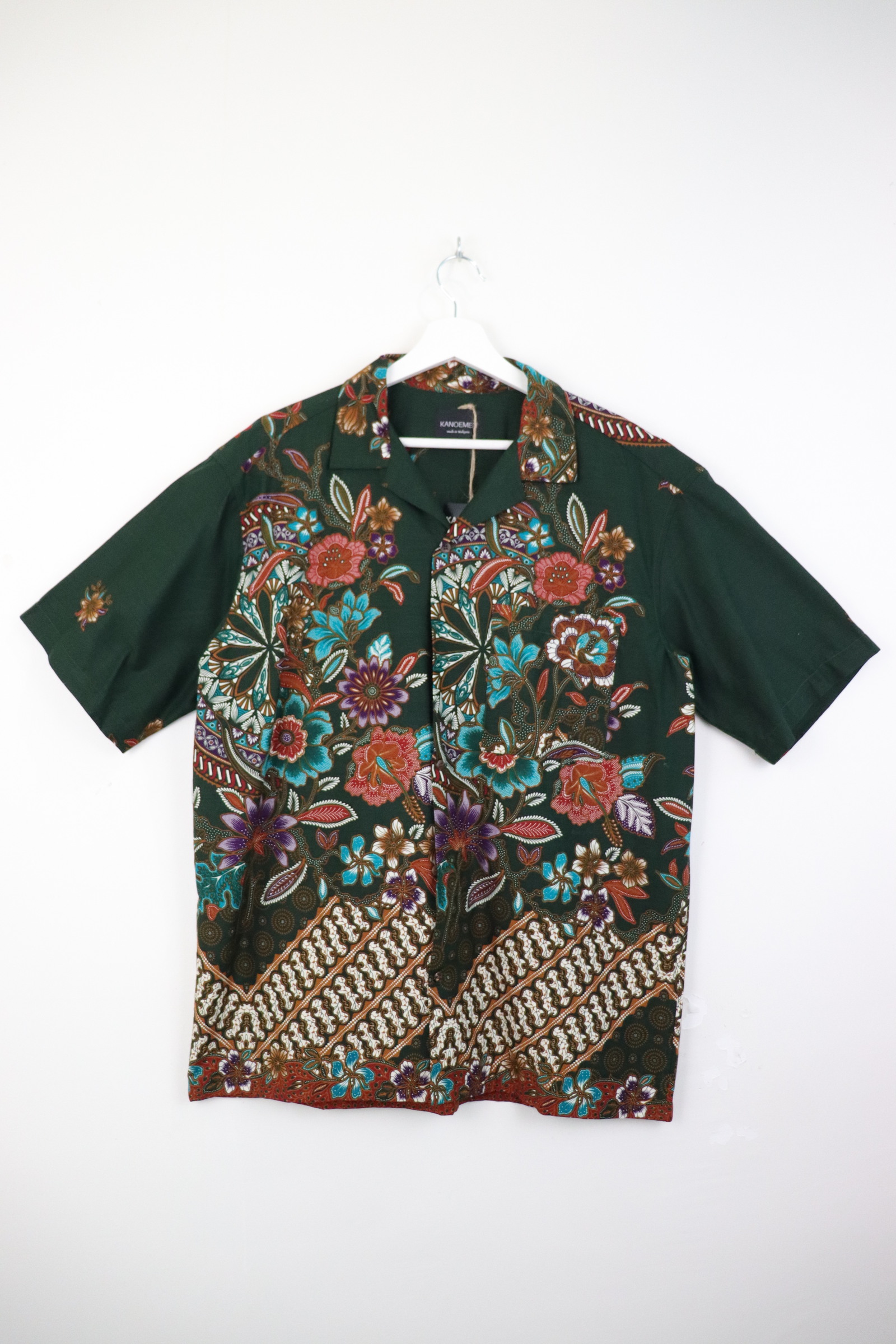 KANOEMEN Open Collar Batik Shirt - Midori [ XL ] 