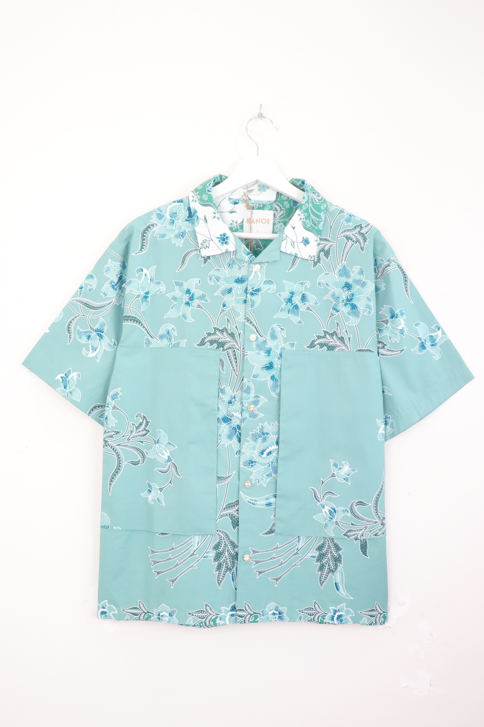 Men's Oversized Pockets Shirt - Puteri Pandan 