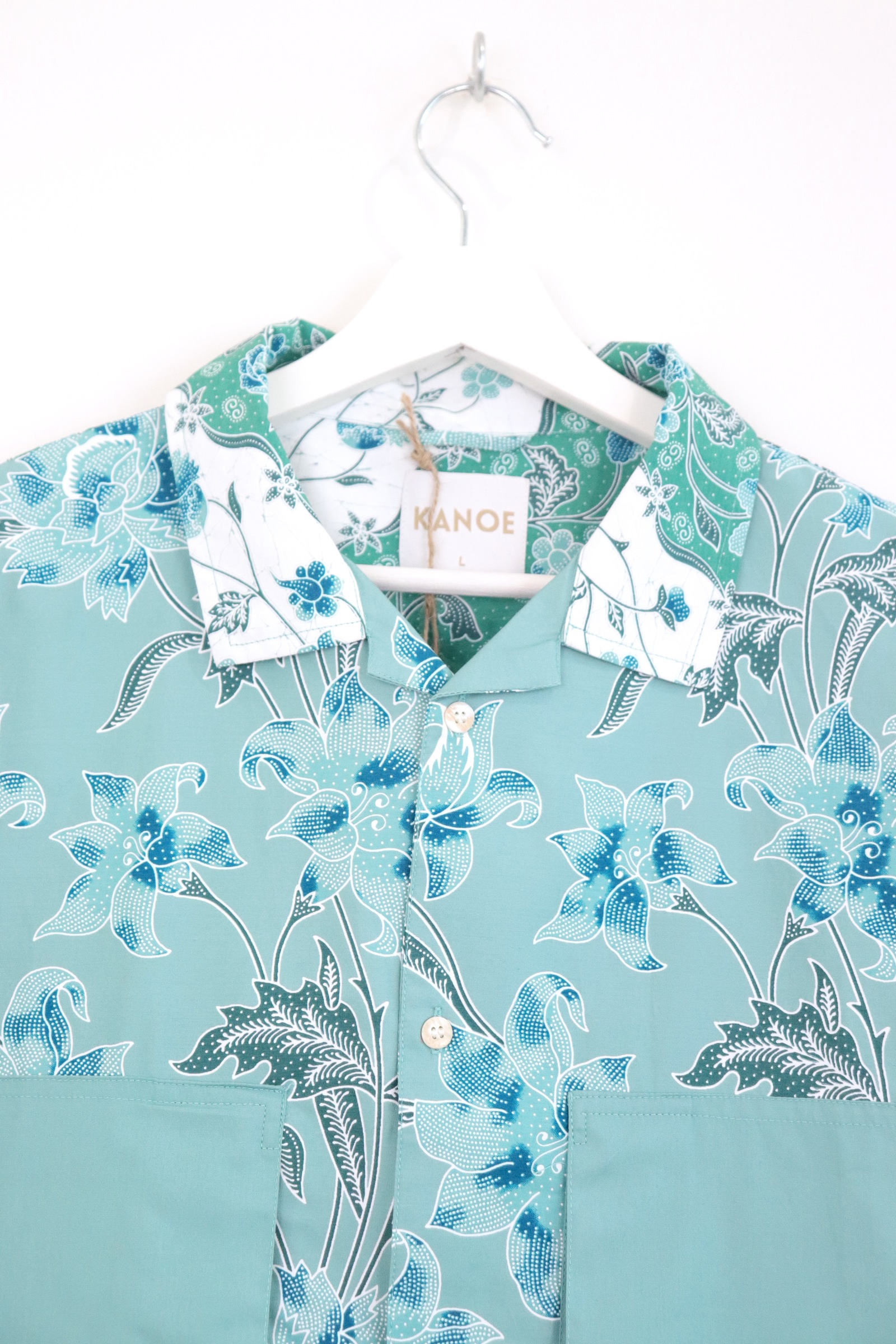 Men's Oversized Pockets Shirt - Puteri Pandan 