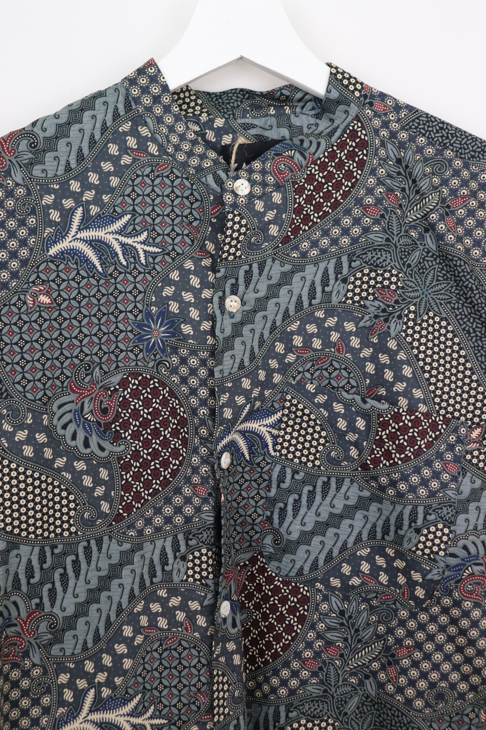 Men's Stand Collar Long Sleeve Shirt - Aswara